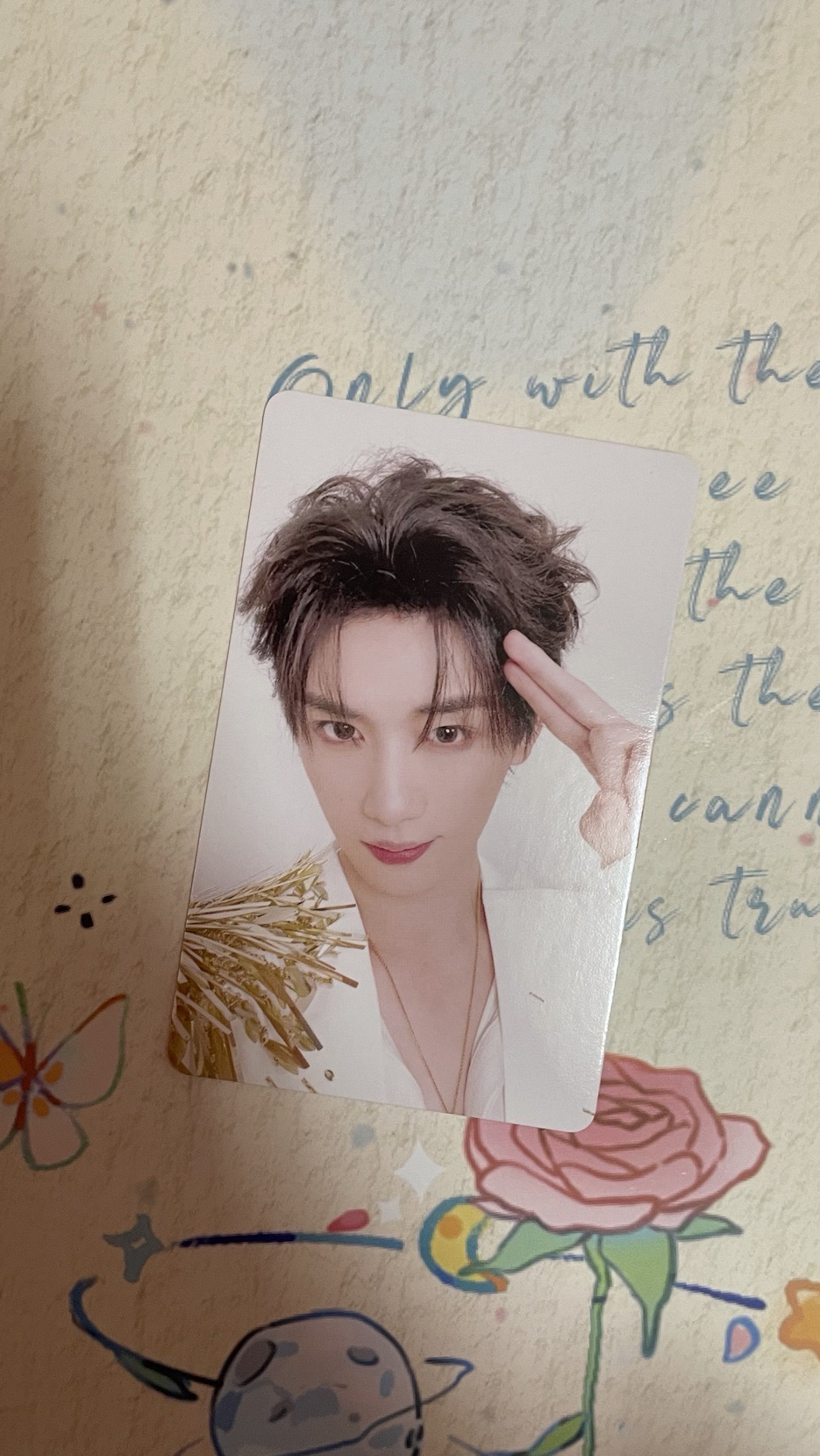 丁程鑫大連白衣