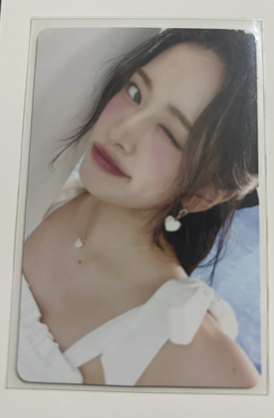 ALIVE 專輯卡 初回限定盤 B ver. 安俞真