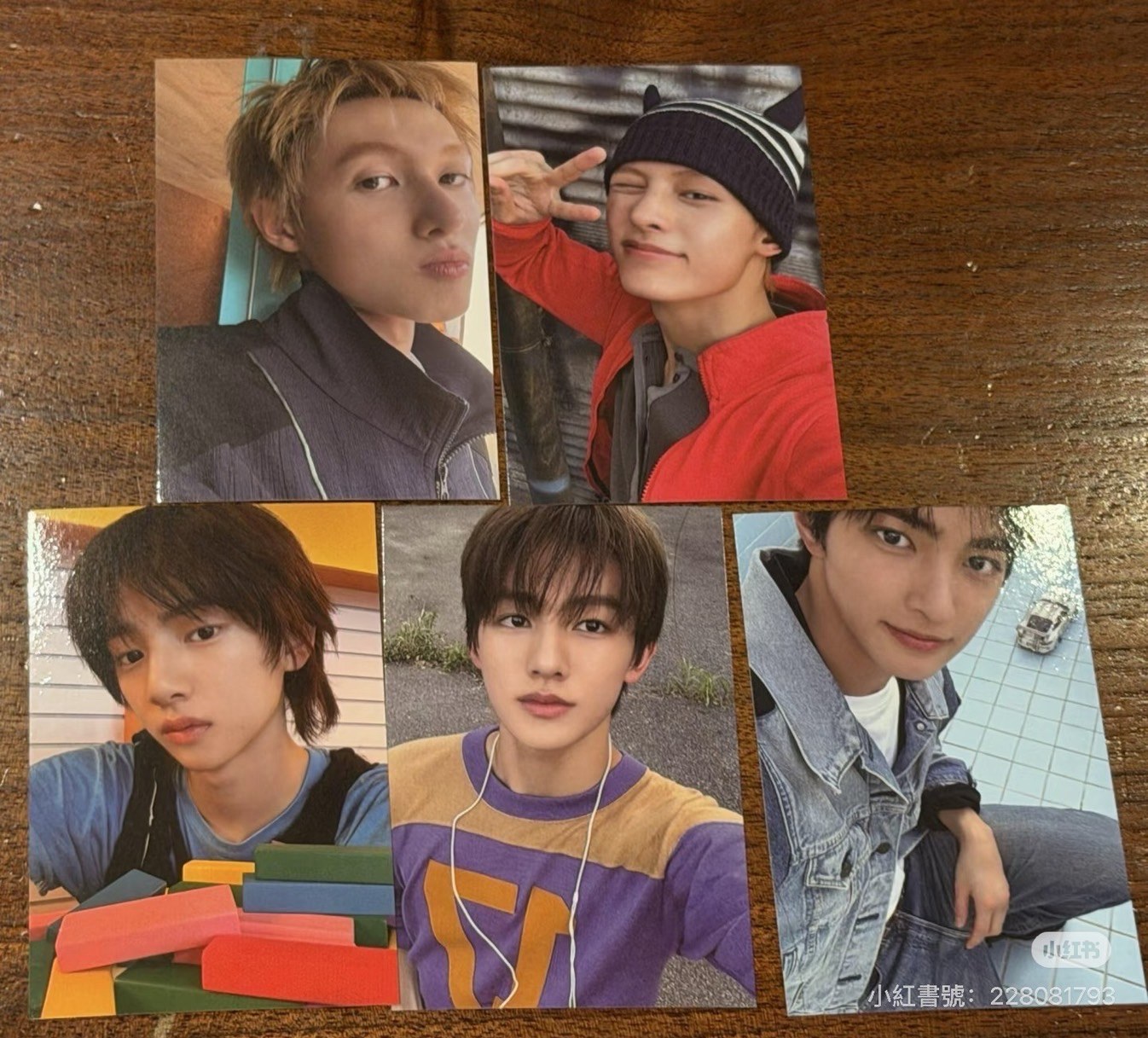 現貨 全新 年曆 含WVS特典