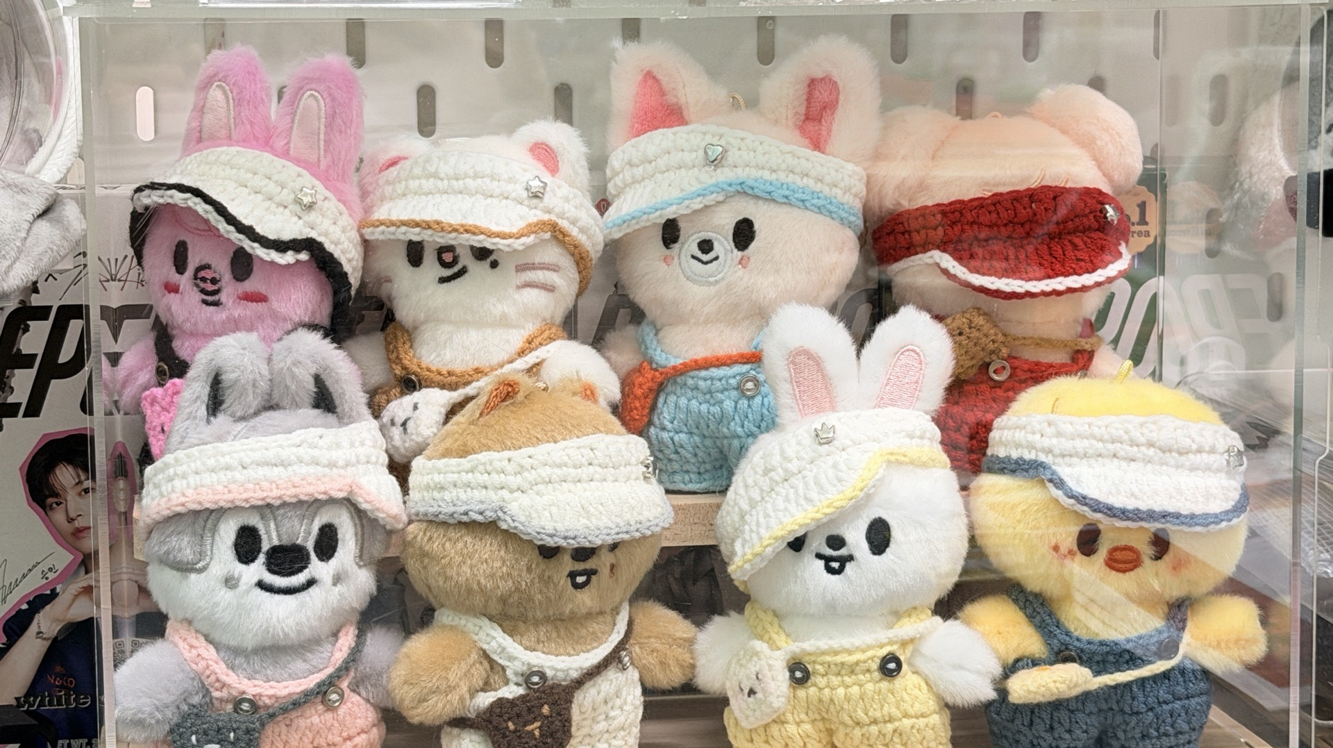 口水巾娃全套，拆擺放在櫃子裡，有原包裝有吊牌，會送官周(參考內文)