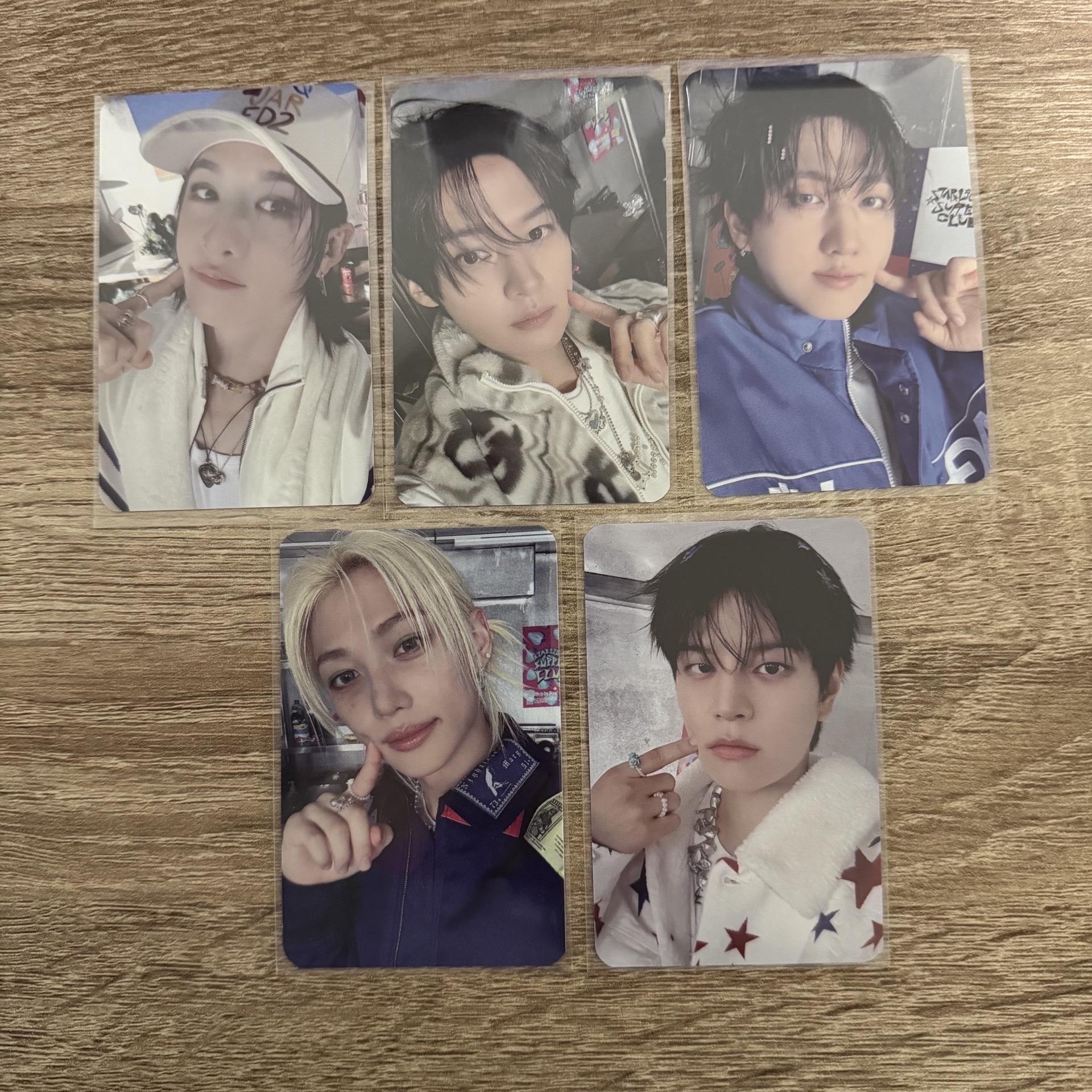 Stray kids 韓國2026年曆 搓臉 特典卡（MK)