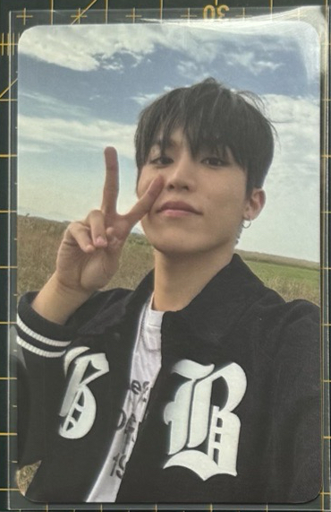 Last night 朴炡禹 🐺 打歌卡 公放卡