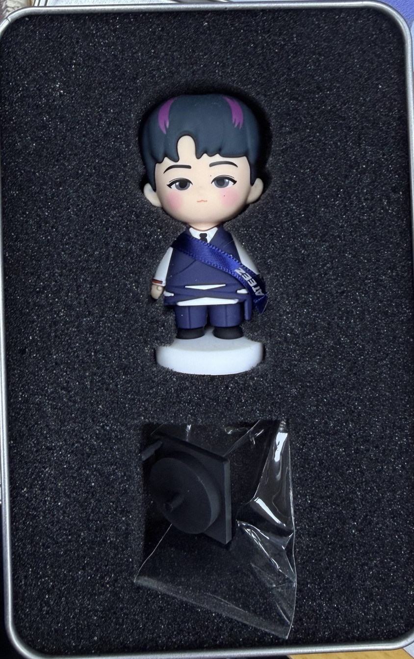 傘 FEVER再版專 電子專 Epilogue DIARY ver. (Figure ver.)