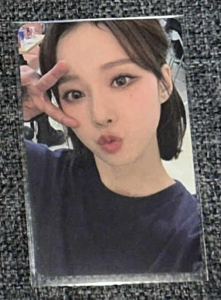 MY WORLD k4 特典卡 冬（需多帶）