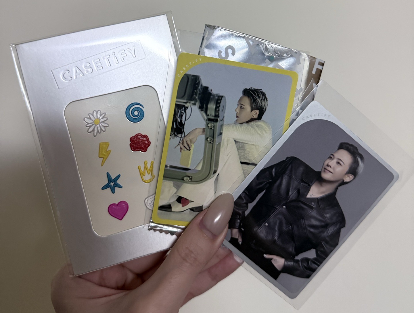 Casetify 權志龍滿額限量隨機卡