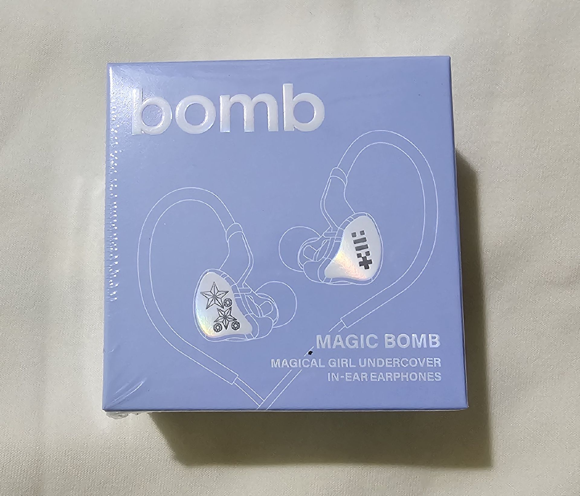 ILLIT bomb Merch專 耳機專