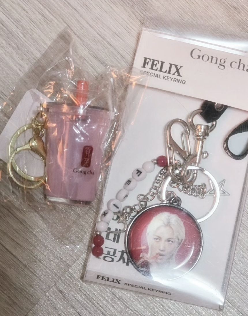 Felix 李龍馥 貢茶 吊飾