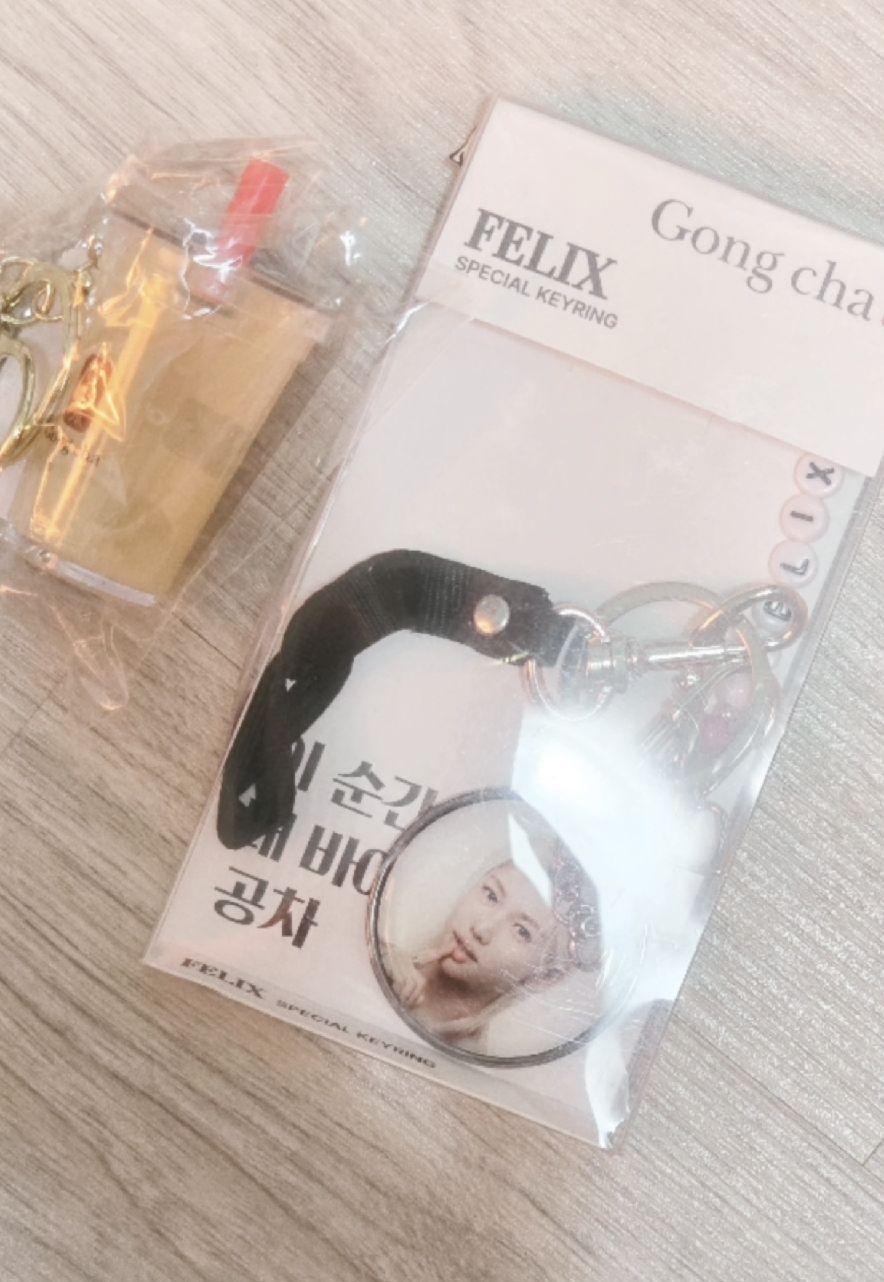 Felix 李龍馥 貢茶 吊飾