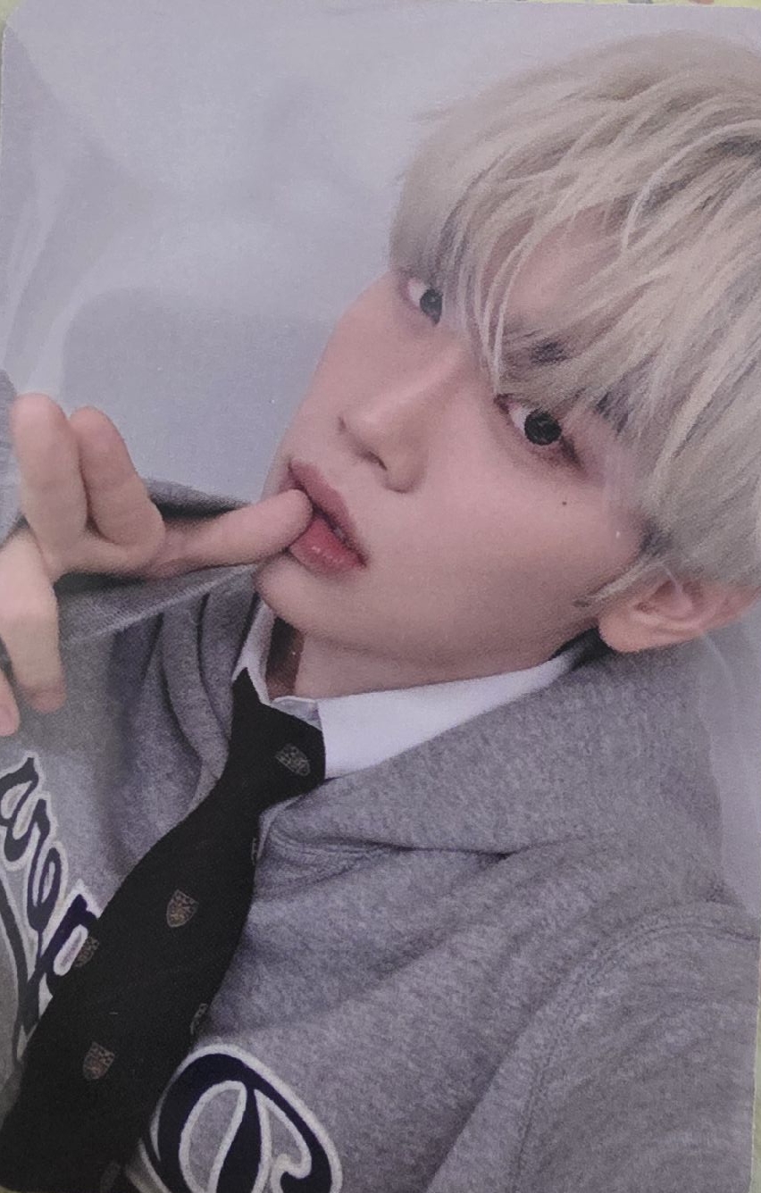 🩵ZB1, ZEROBASEONE，金泰來年曆卡 