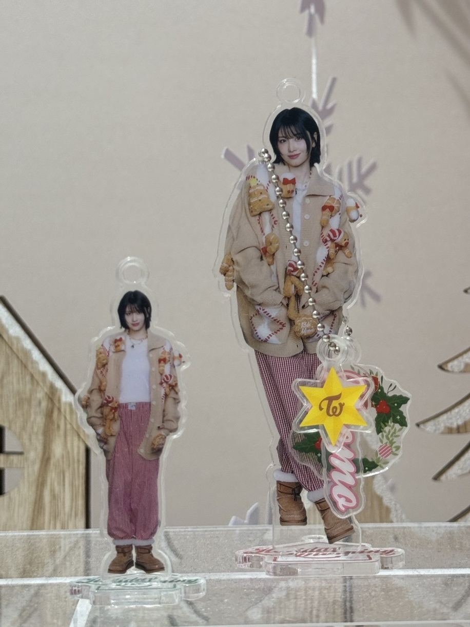 2025冬日快閃 立牌 Momo聖誕吊飾立牌