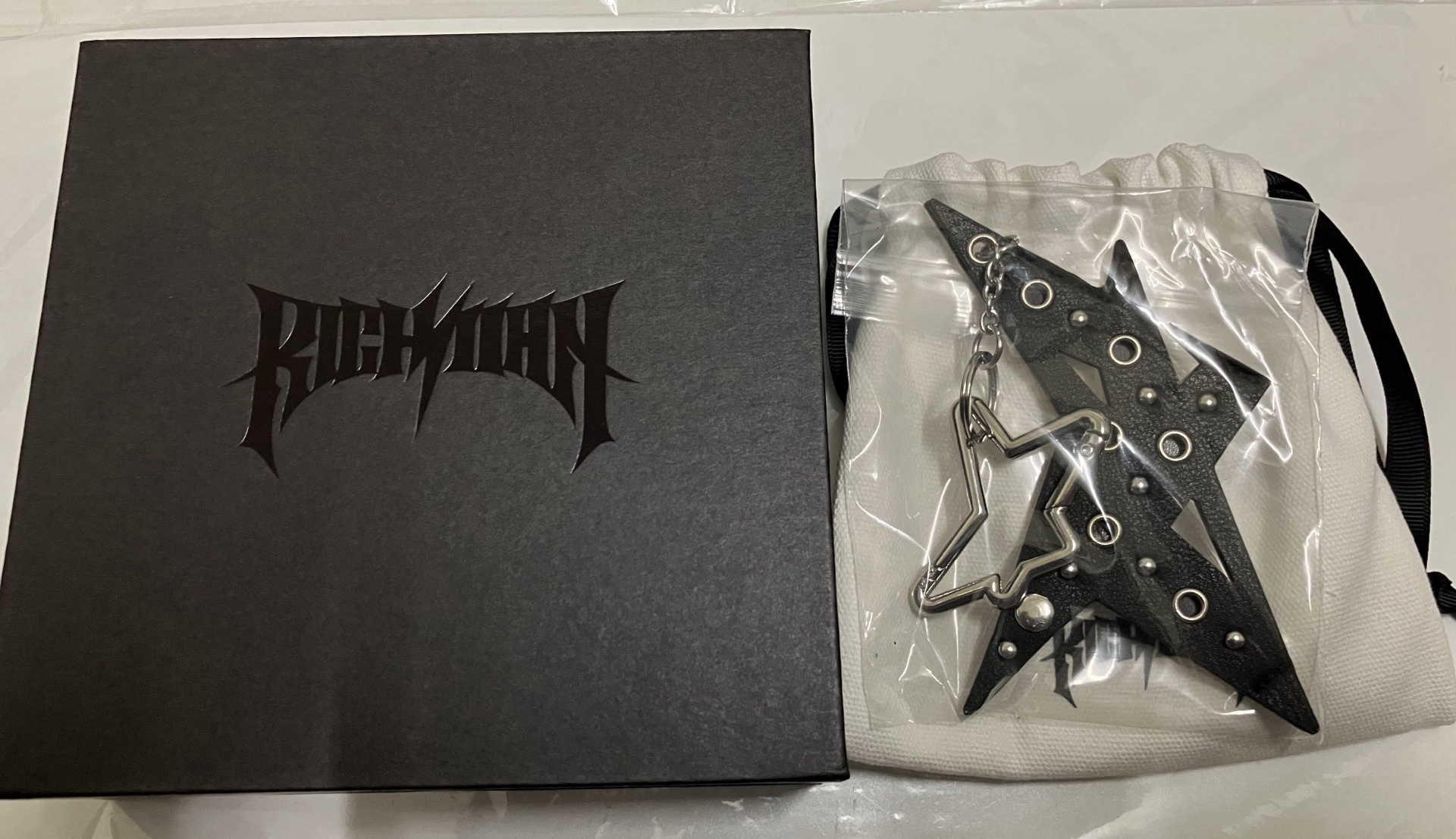 rich man 鑰匙圈卡夾（無小卡）