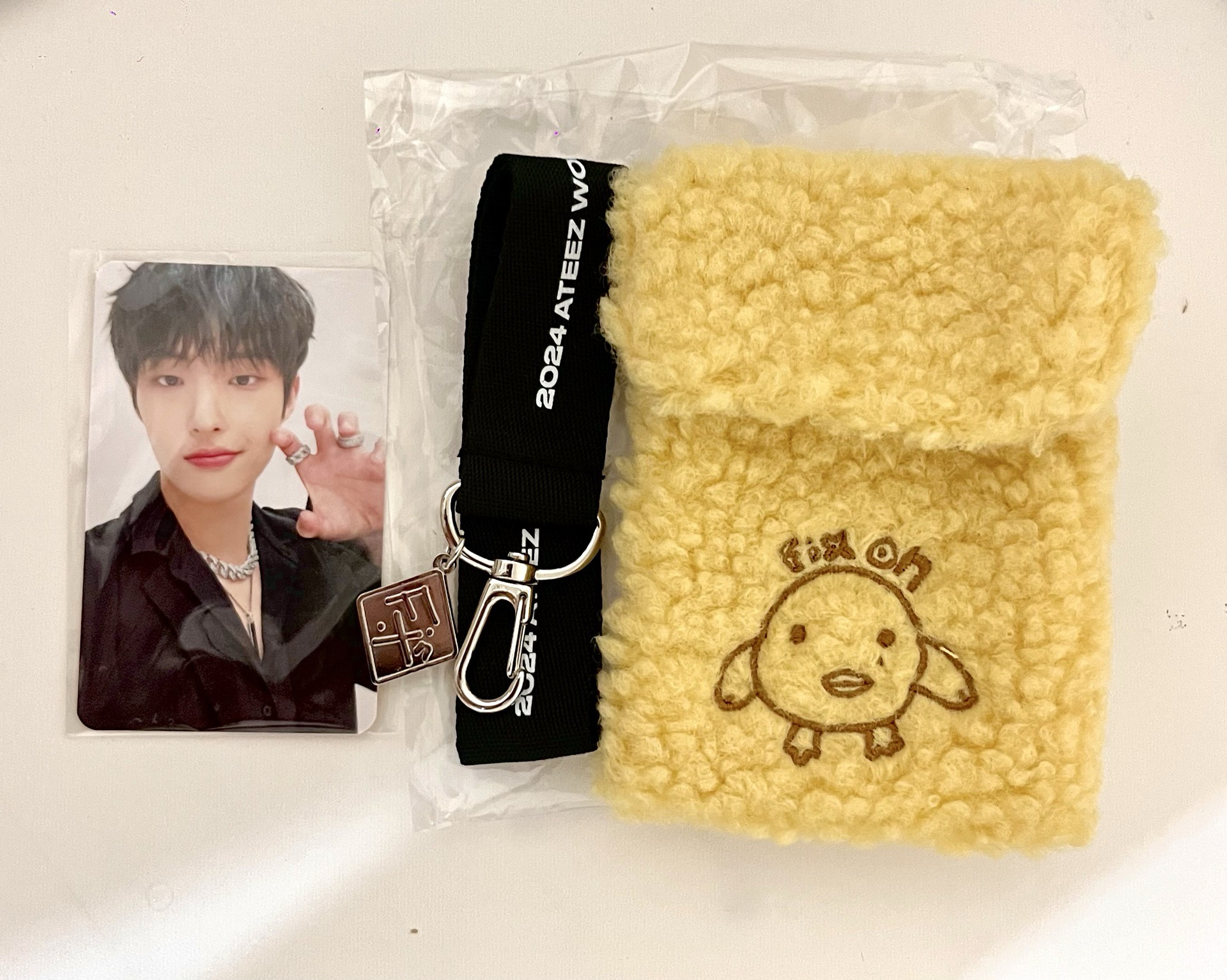 ATEEZ Towards the Light 零錢包 STRAP MINI POUCH 旼琦小包