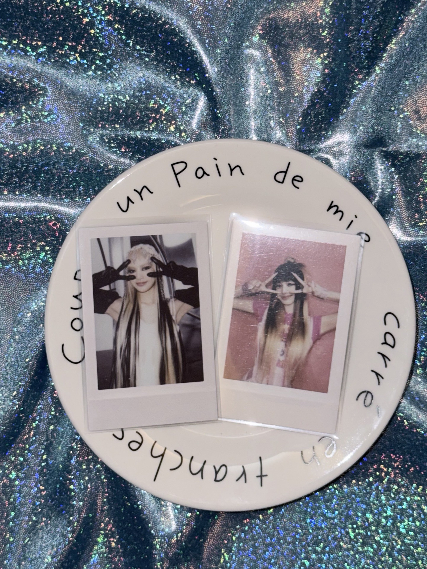 Lisa born pink灰版粉版 拍立得 兩張合售