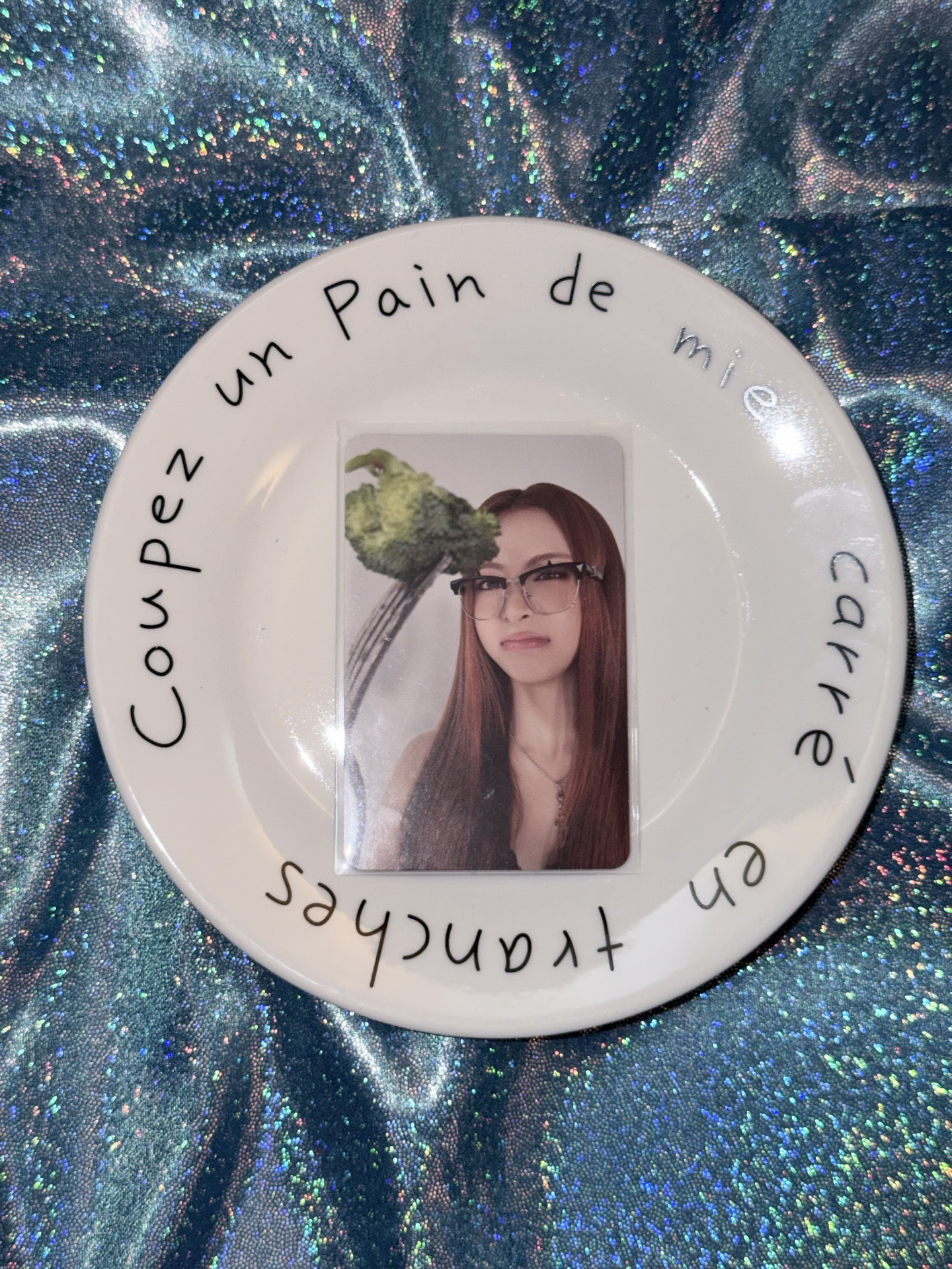 許允真 spaghetti 戴眼鏡叉花椰菜