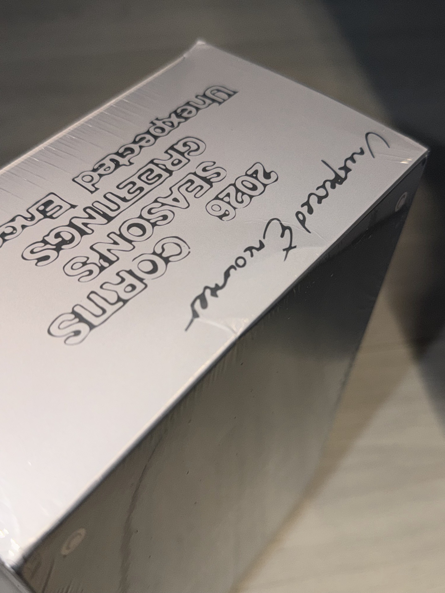 2026 Cortis 年曆 (盒子輕微壓痕）