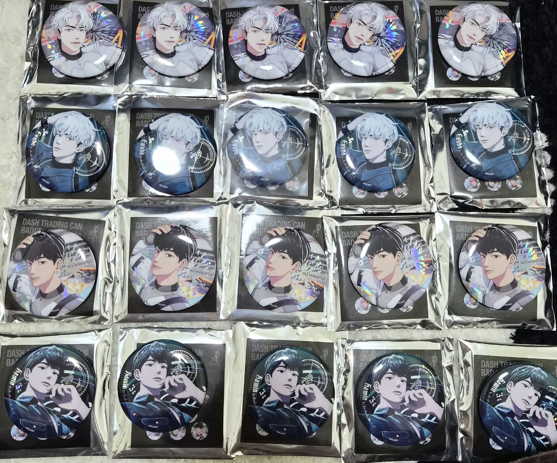 2週年快閃 徽章