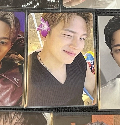 CxM ‘𝙃𝙔𝙋𝙀 𝙑𝙄𝘽𝙀𝙎’ 專輯卡 BUDDY ver