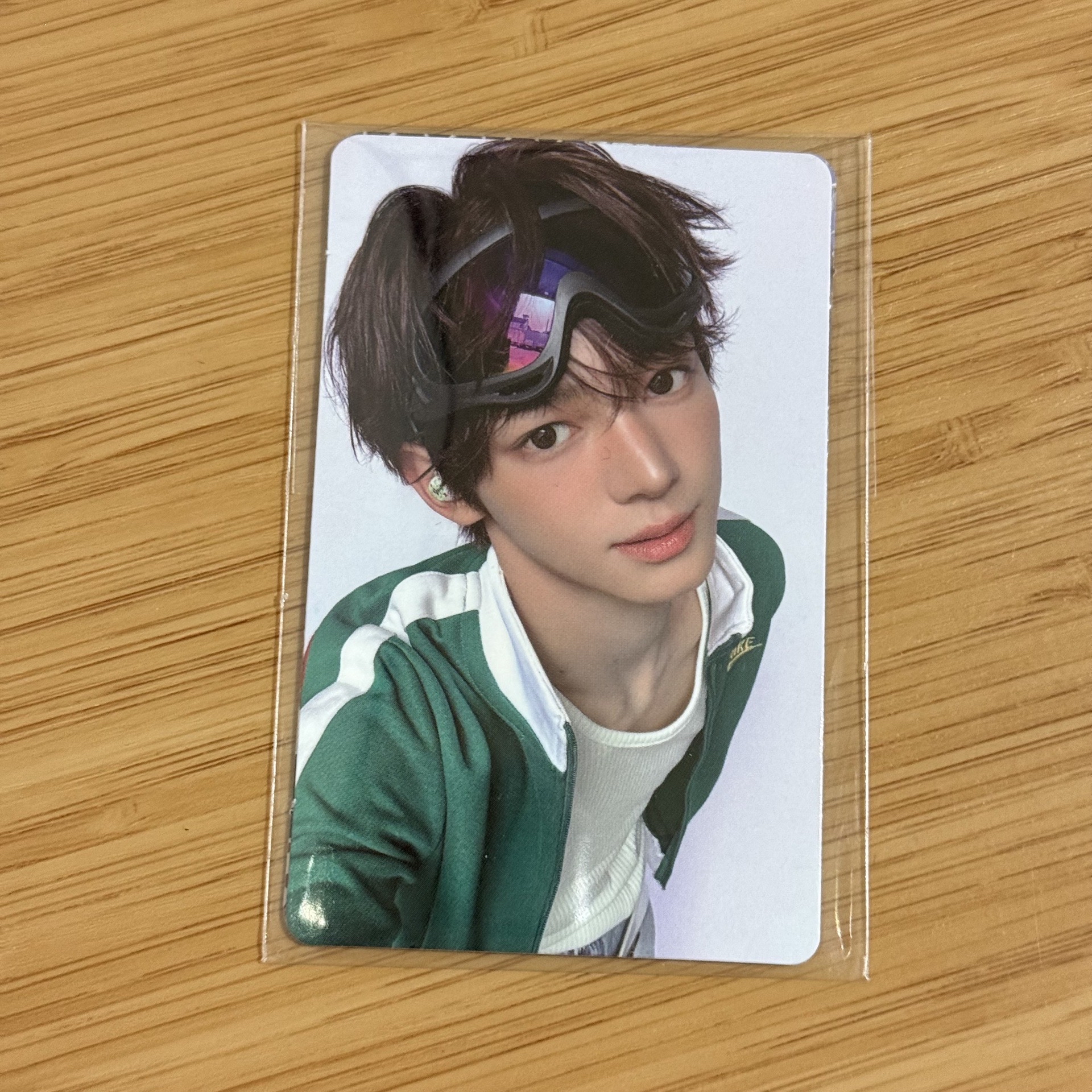 Play Hard wvs PB 特典卡 B版 韓振