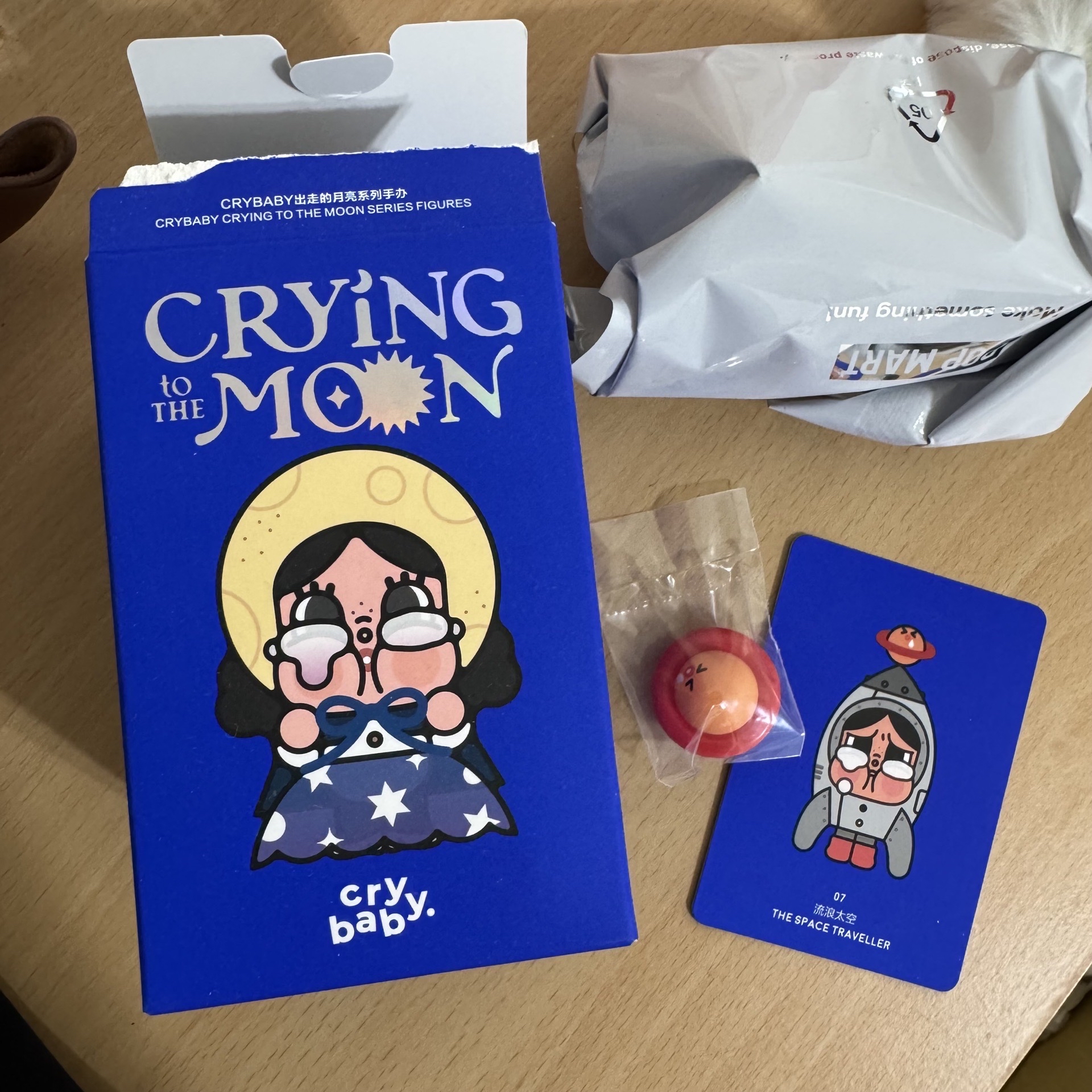 CRYBABY公仔 月亮系列 流浪太空 火箭🚀