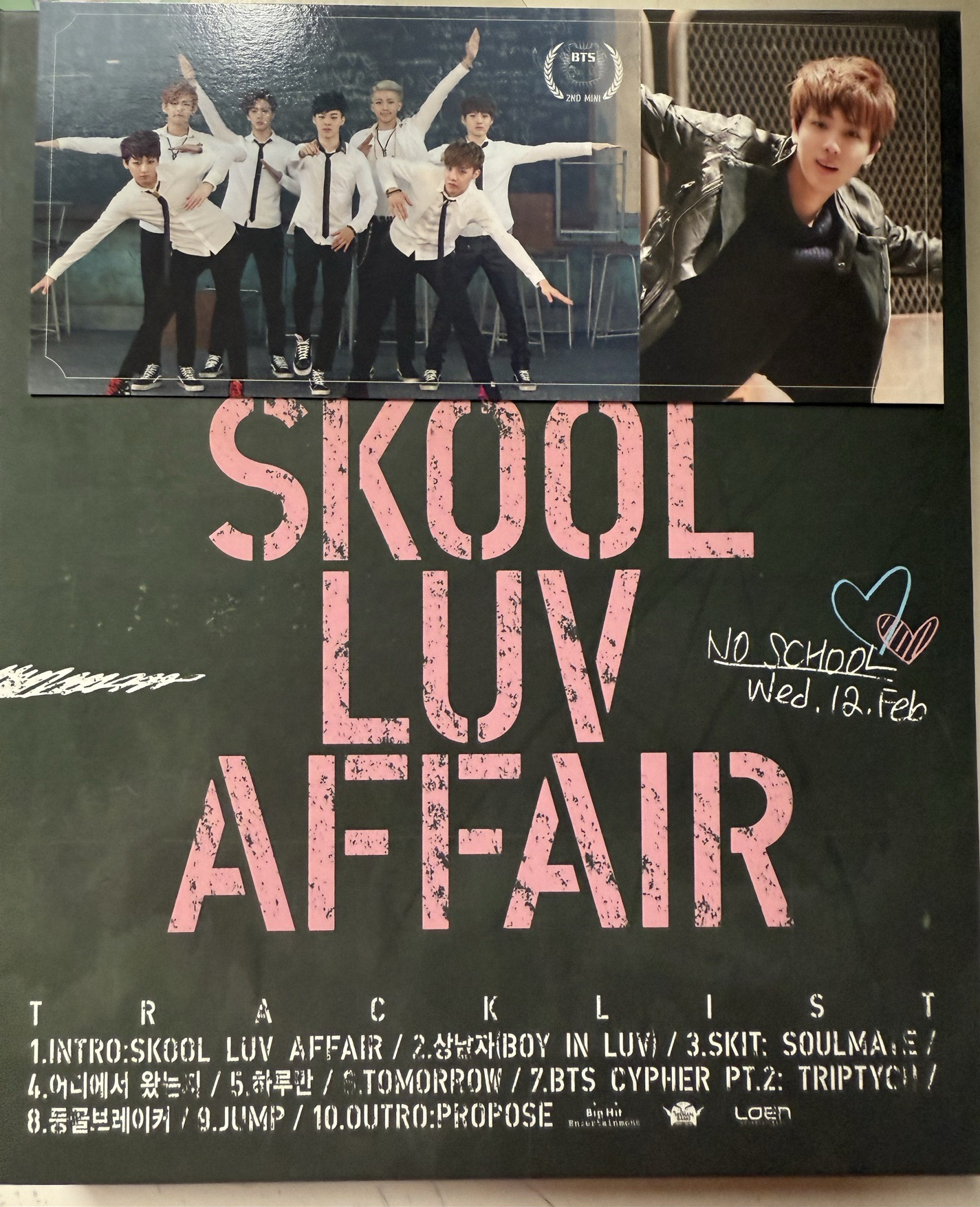 SKOOL LUV AFFAIR（碩珍）