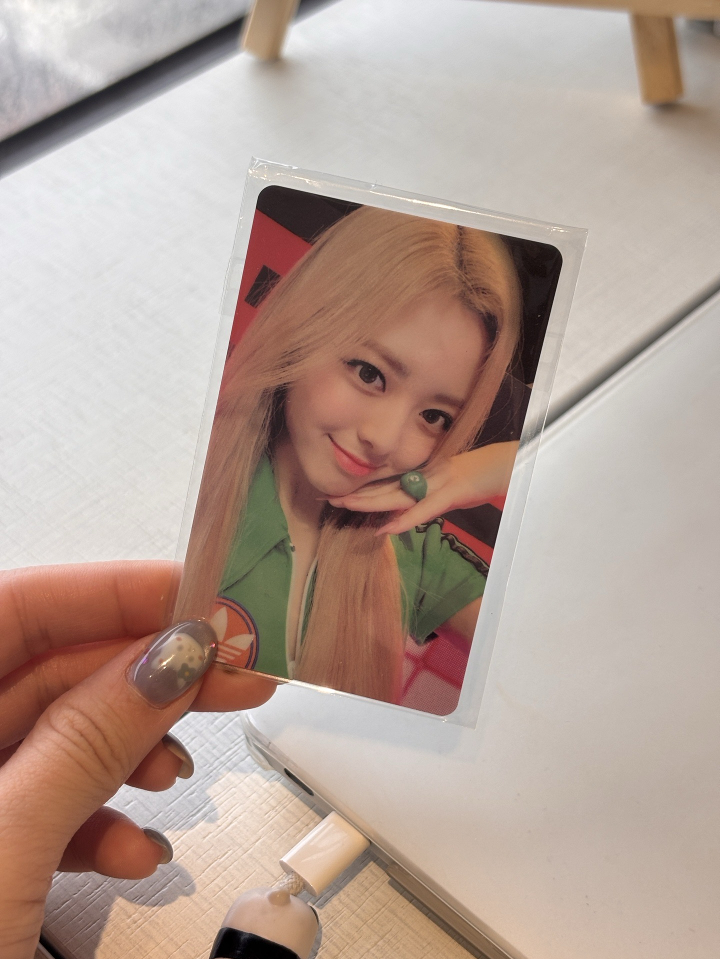 ITZY 有娜Yuna Checkmate sw幸運卡