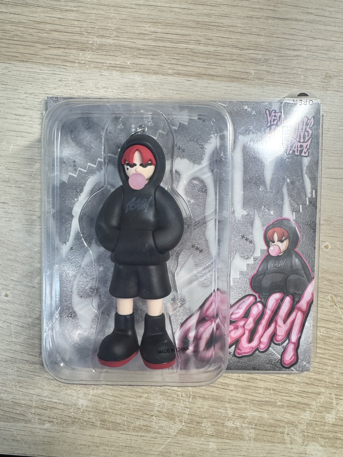 TXT 然竣GGUM空專