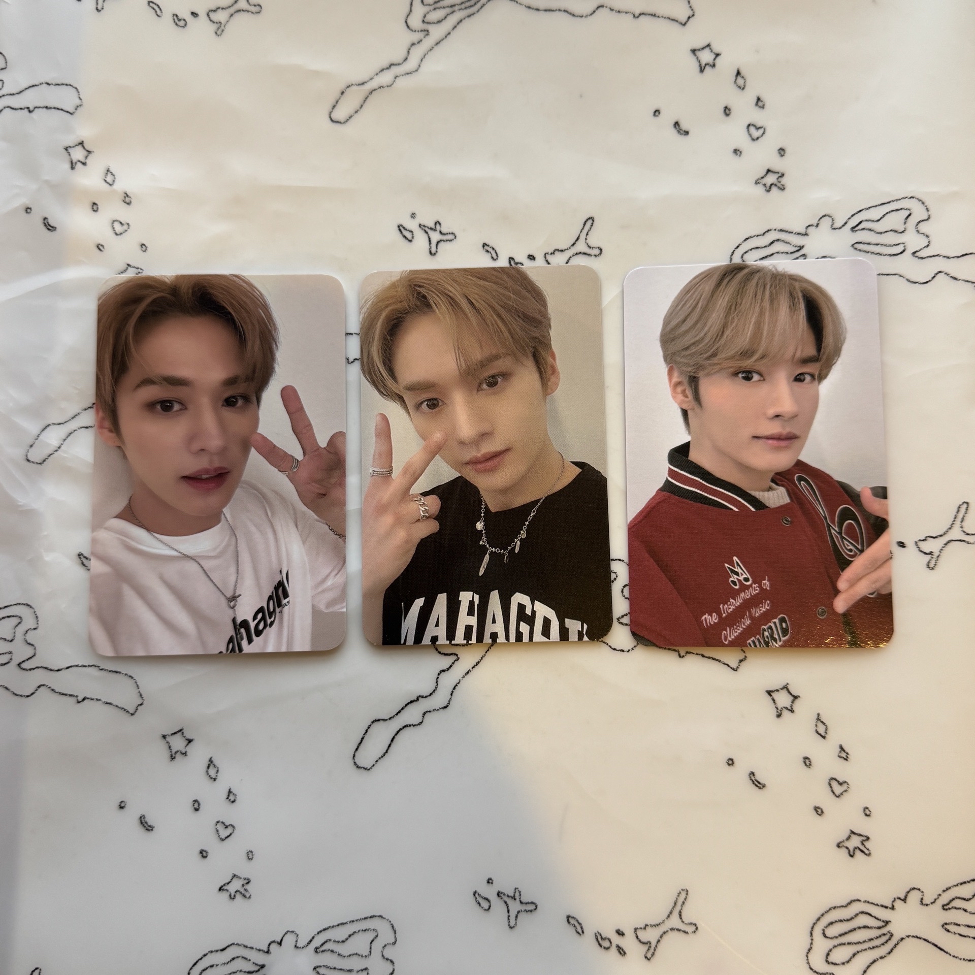 LeeKnow李旻浩 mahagrid 衣服卡