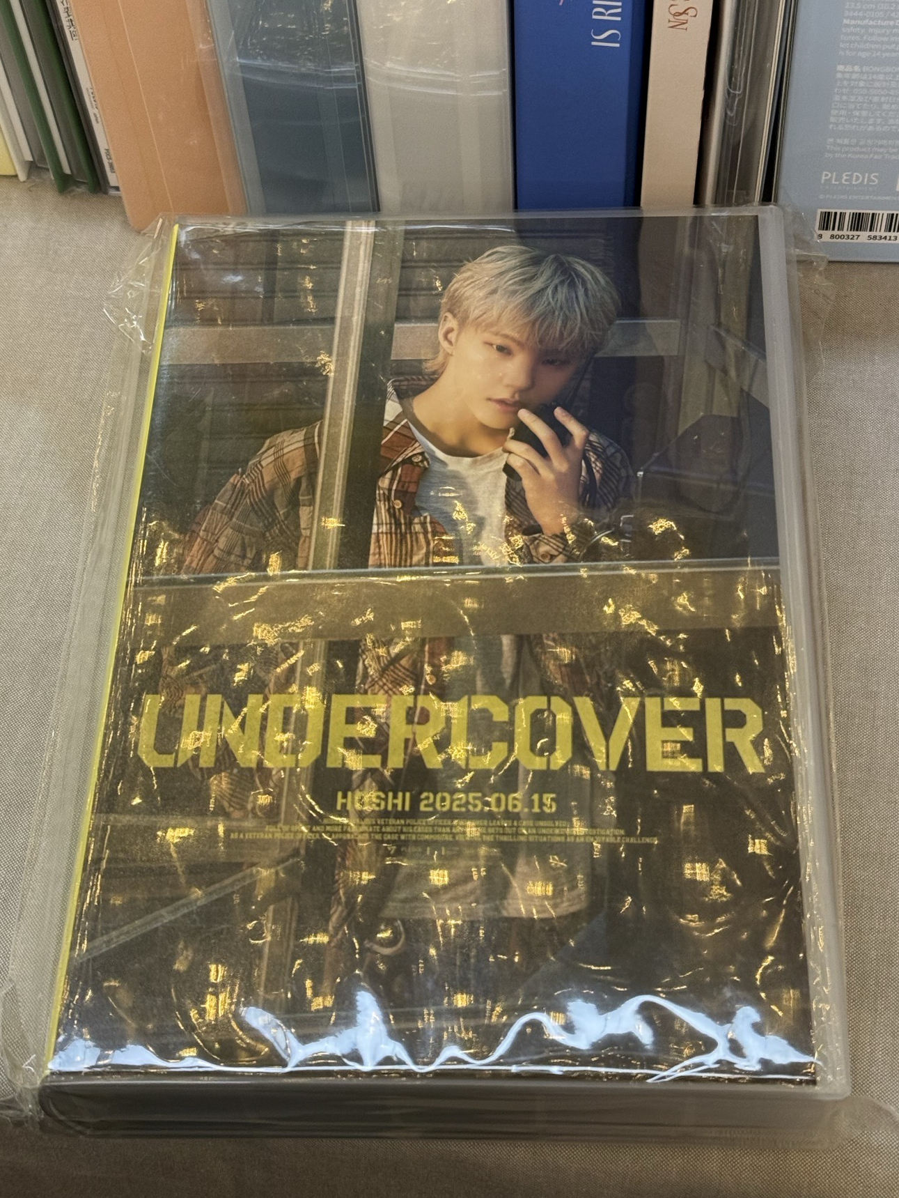 權順榮 HOSHI 生日禮盒ver.4 無磁鐵徽章