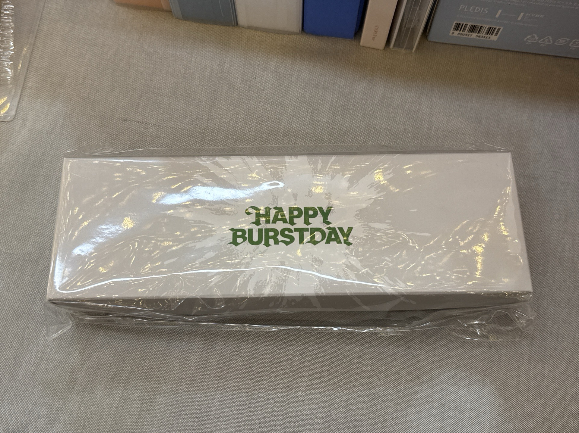 HAPPY BURSTDAY 十週年 戒指徽章 別針