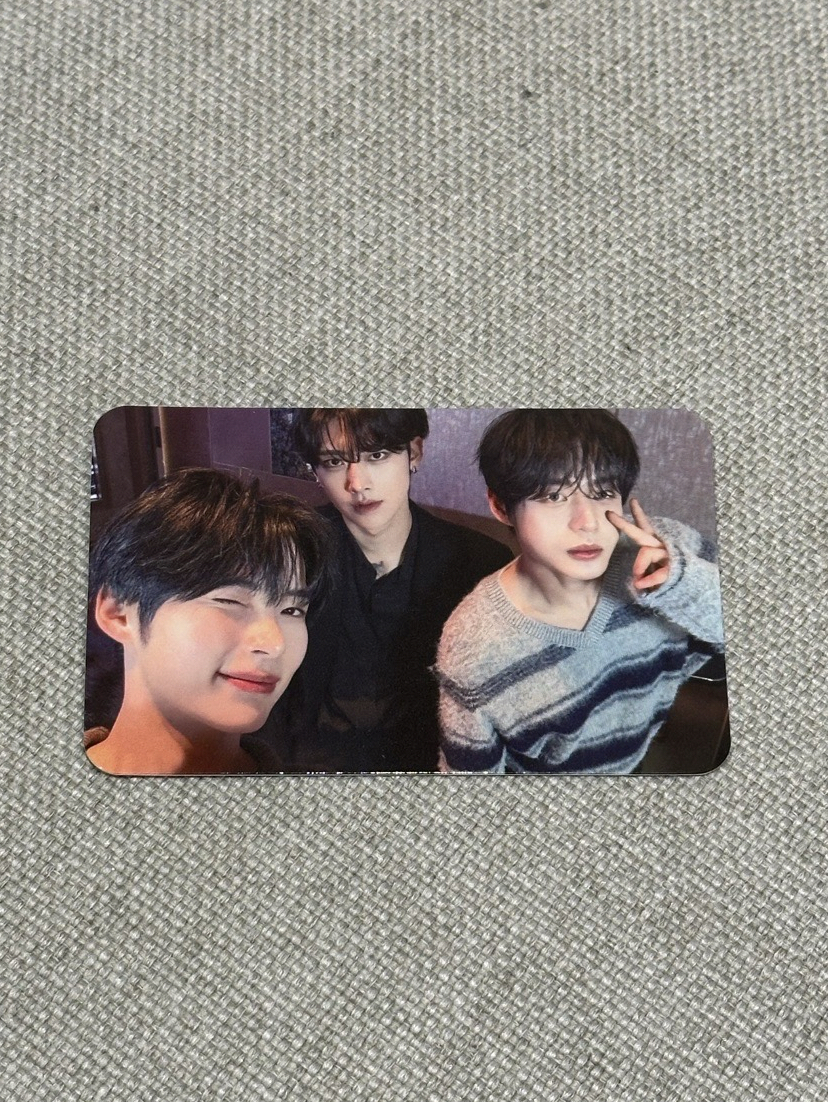 zb1台北場簽售 中簽卡