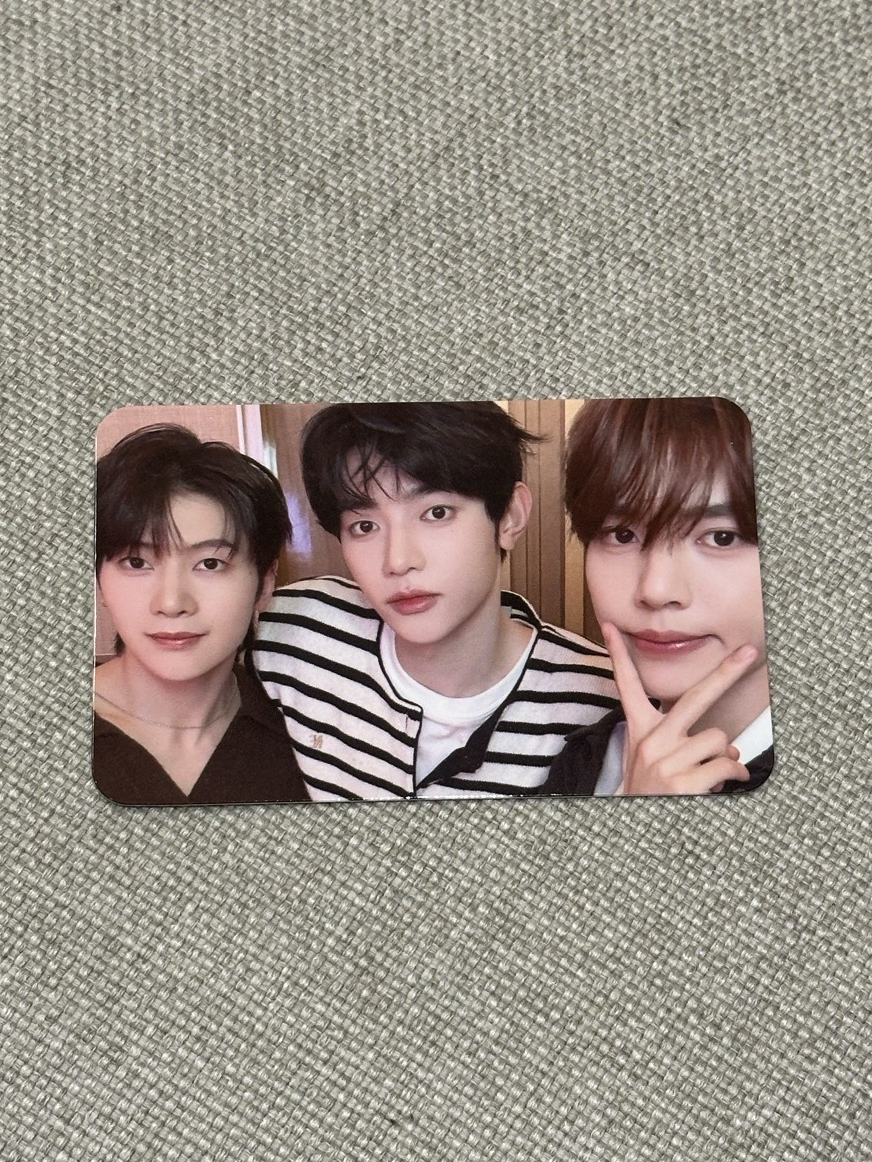 zb1台北場簽售 中簽卡