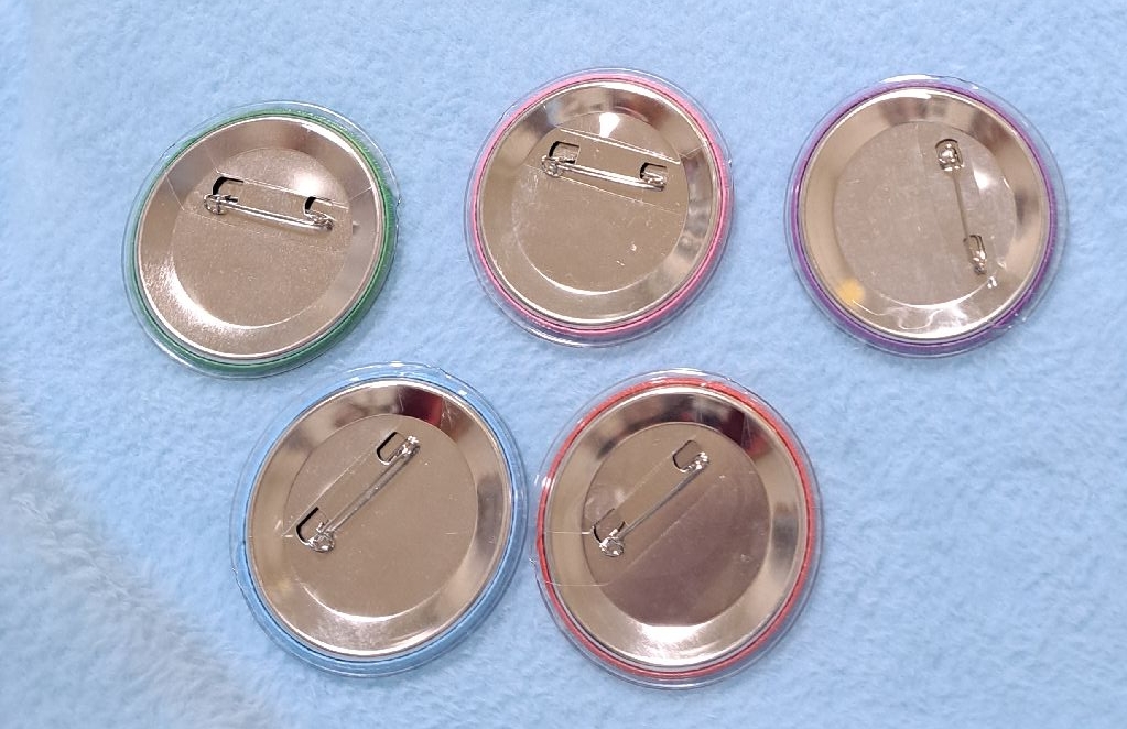 PLAVE 迷三 K4 徽章