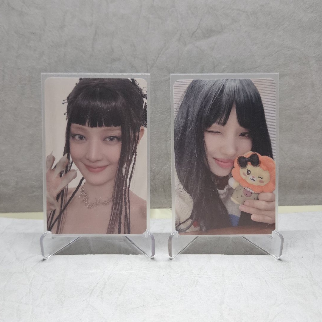 《We are》Line friends 快閃店隨機卡