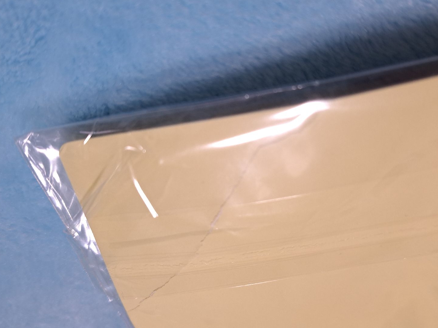 PLAVE 韓亞銀行 MMMM行李掛牌