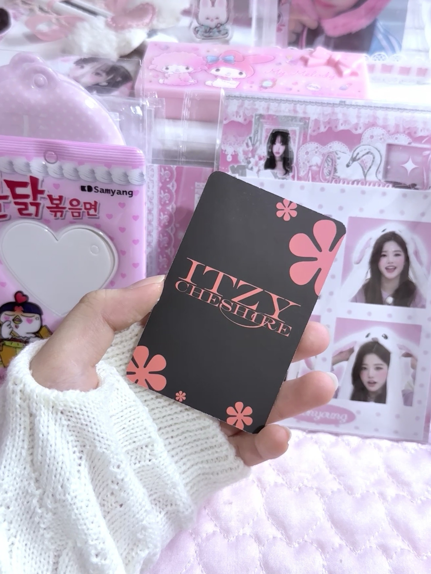 ITZY  彩領 特別版專卡