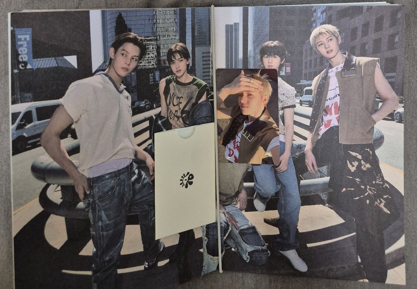 售 cortis 迷一 S2全專