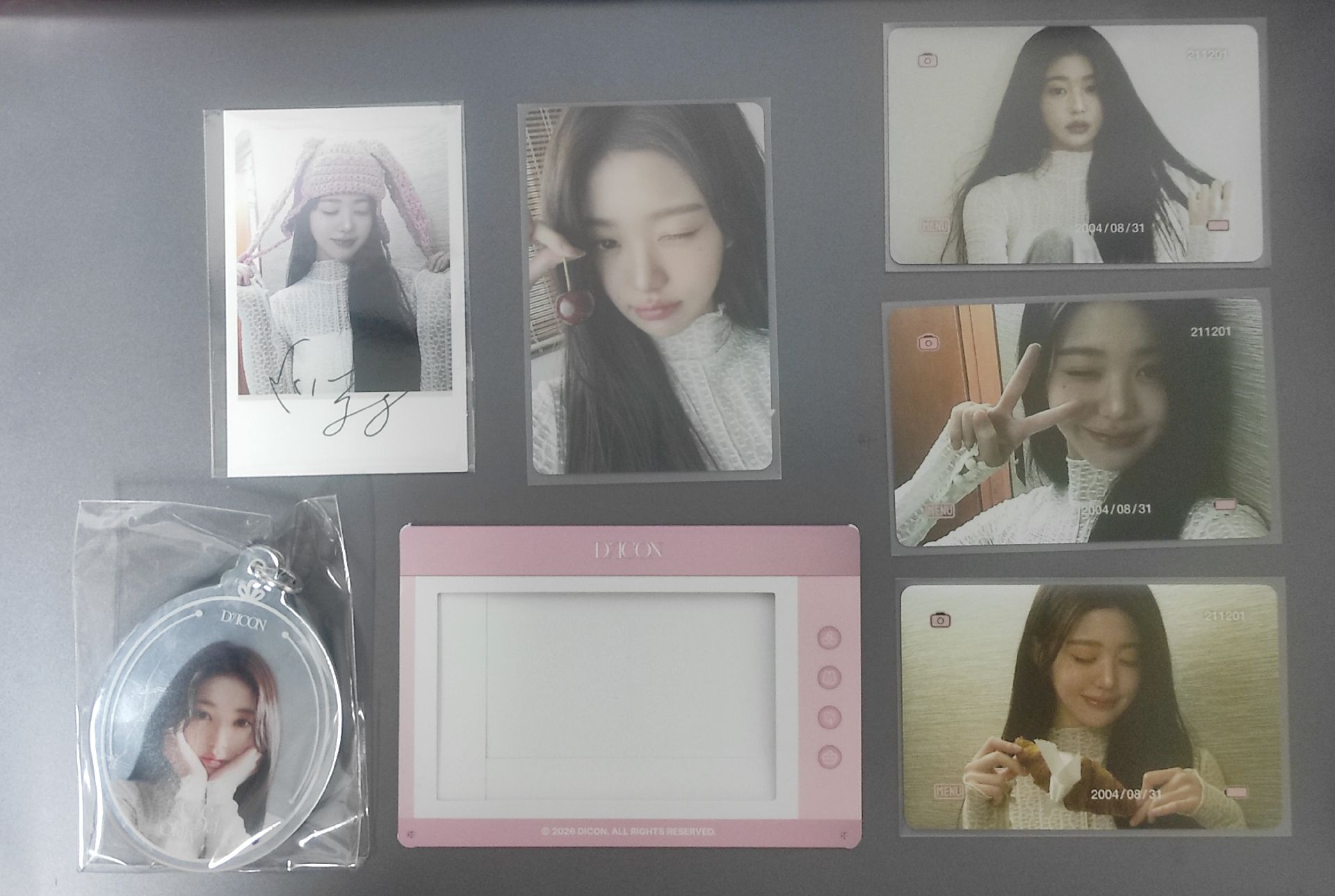 員瑛 | DICON雜誌 小卡 鑰匙圈