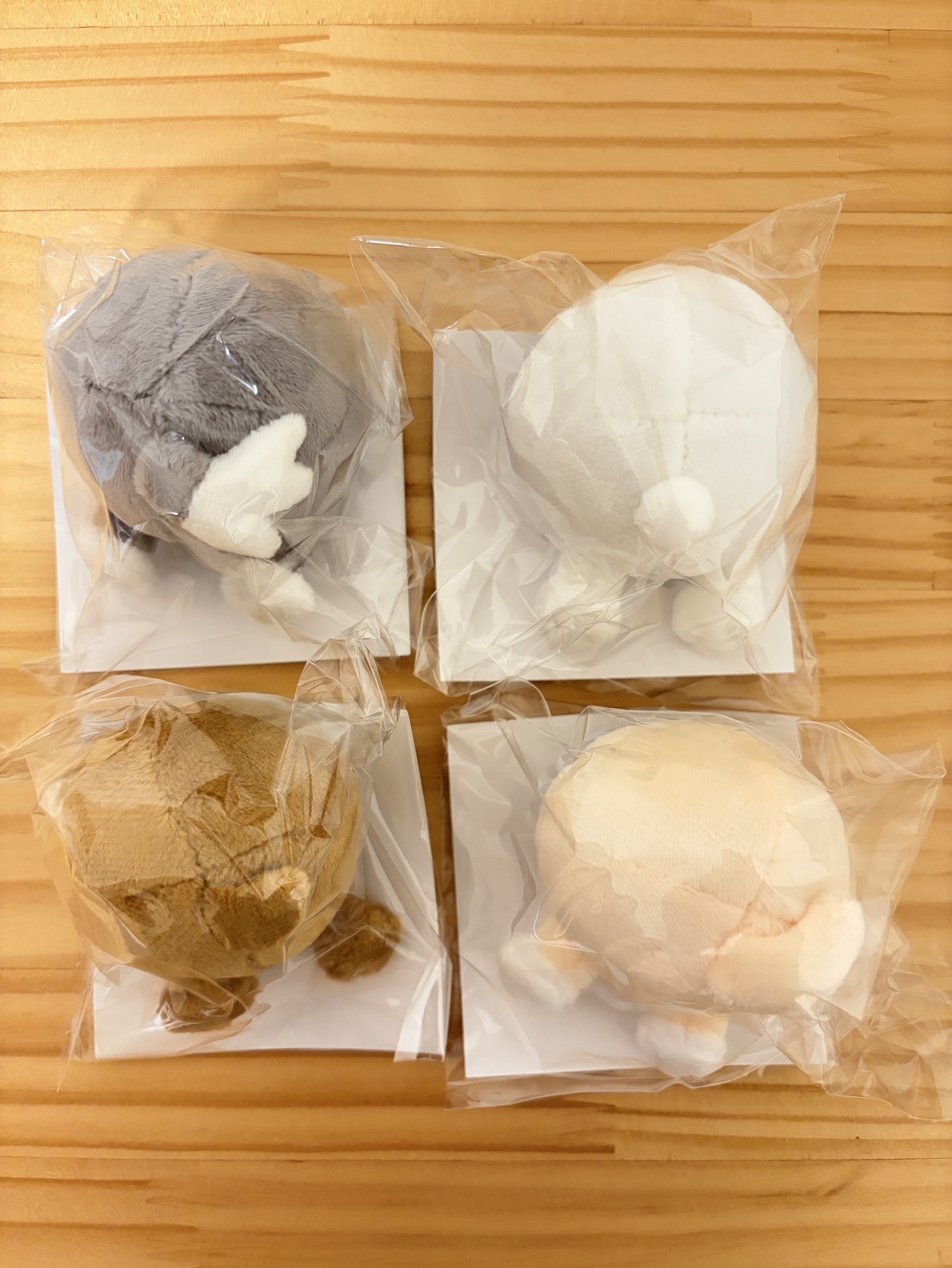 SKZOO 聖誕日周 屁屁手機支架