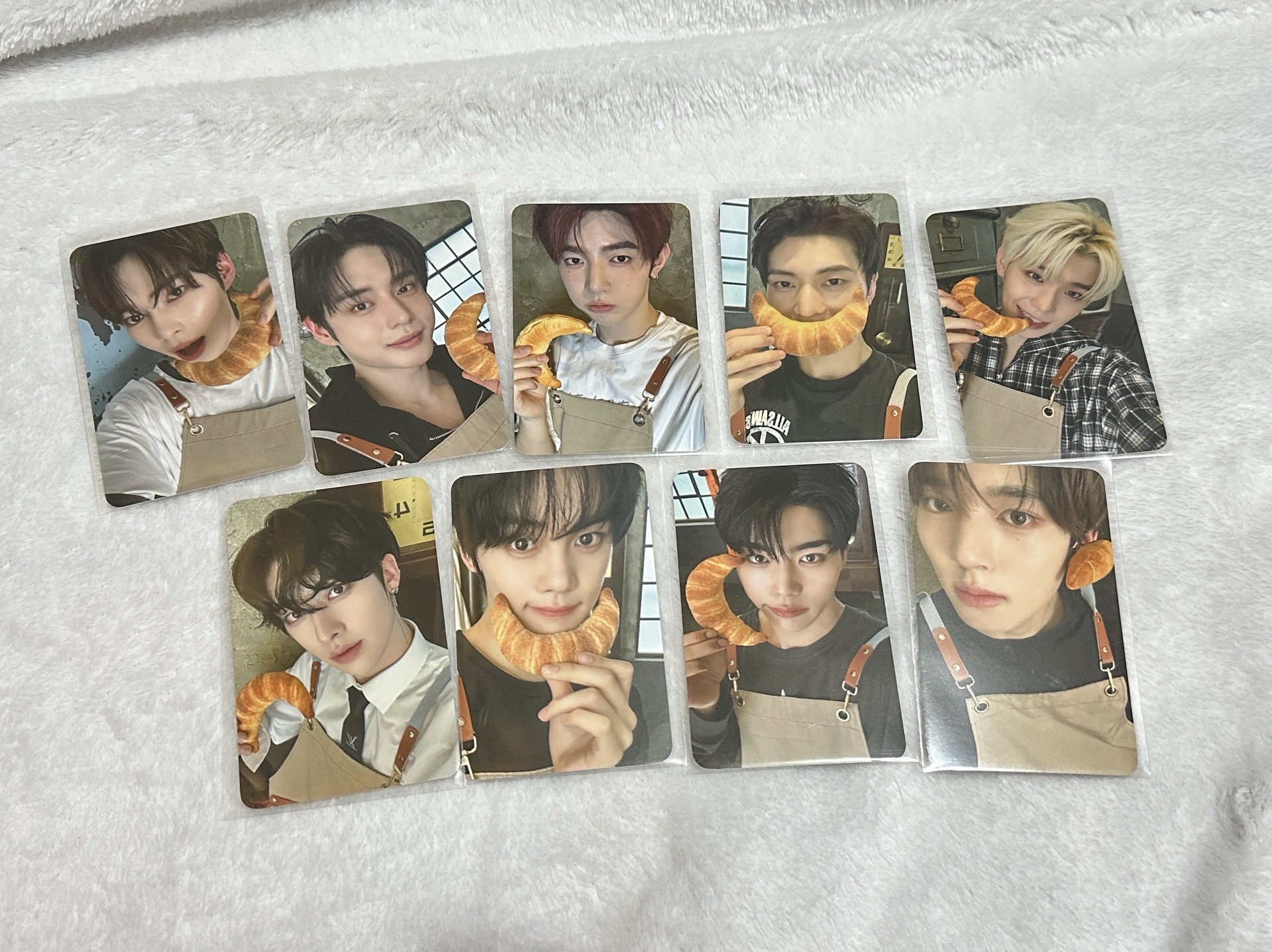 ZB1 正規一 簽售卡 牛角麵包