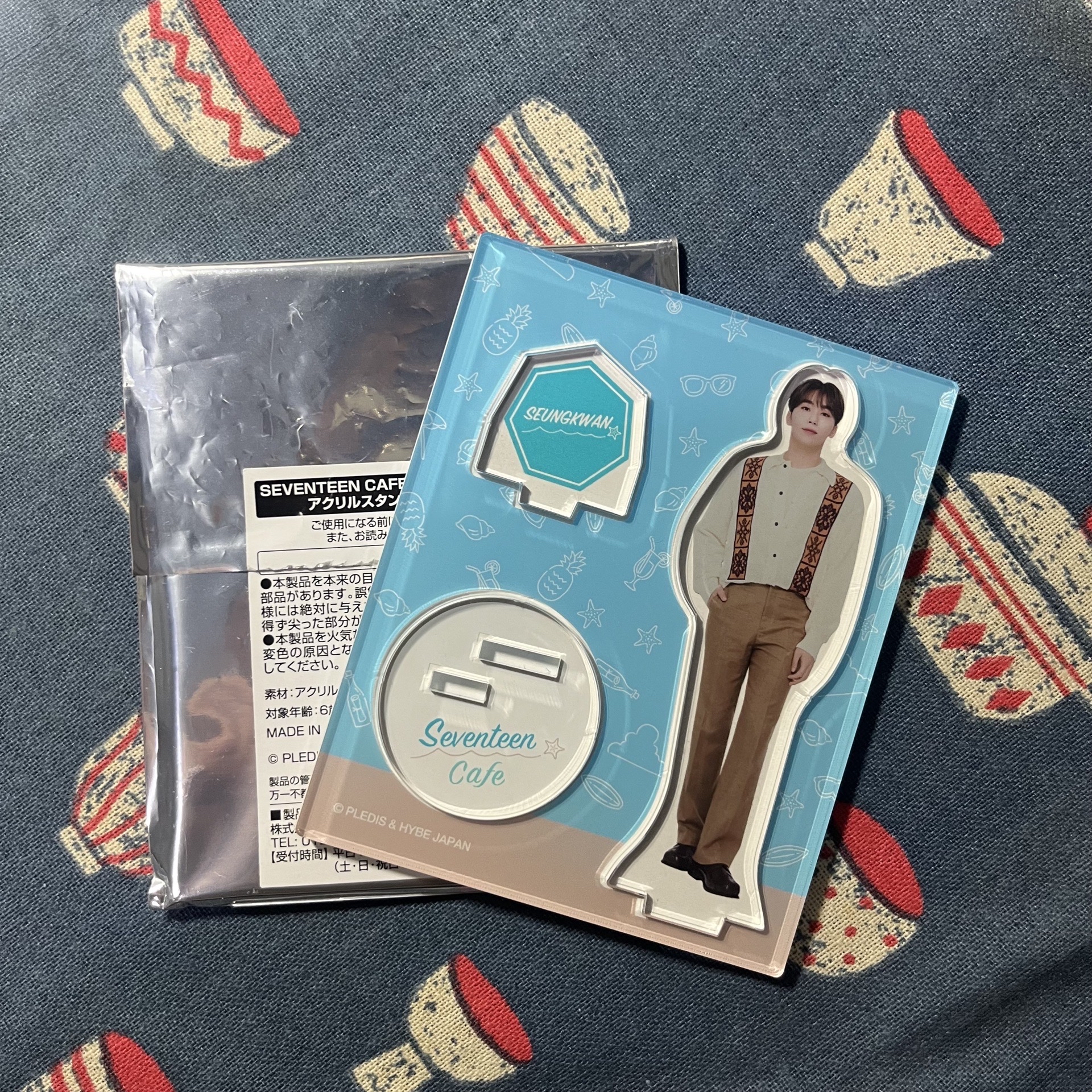 SEVENTEEN cafe 2023 寬 立牌