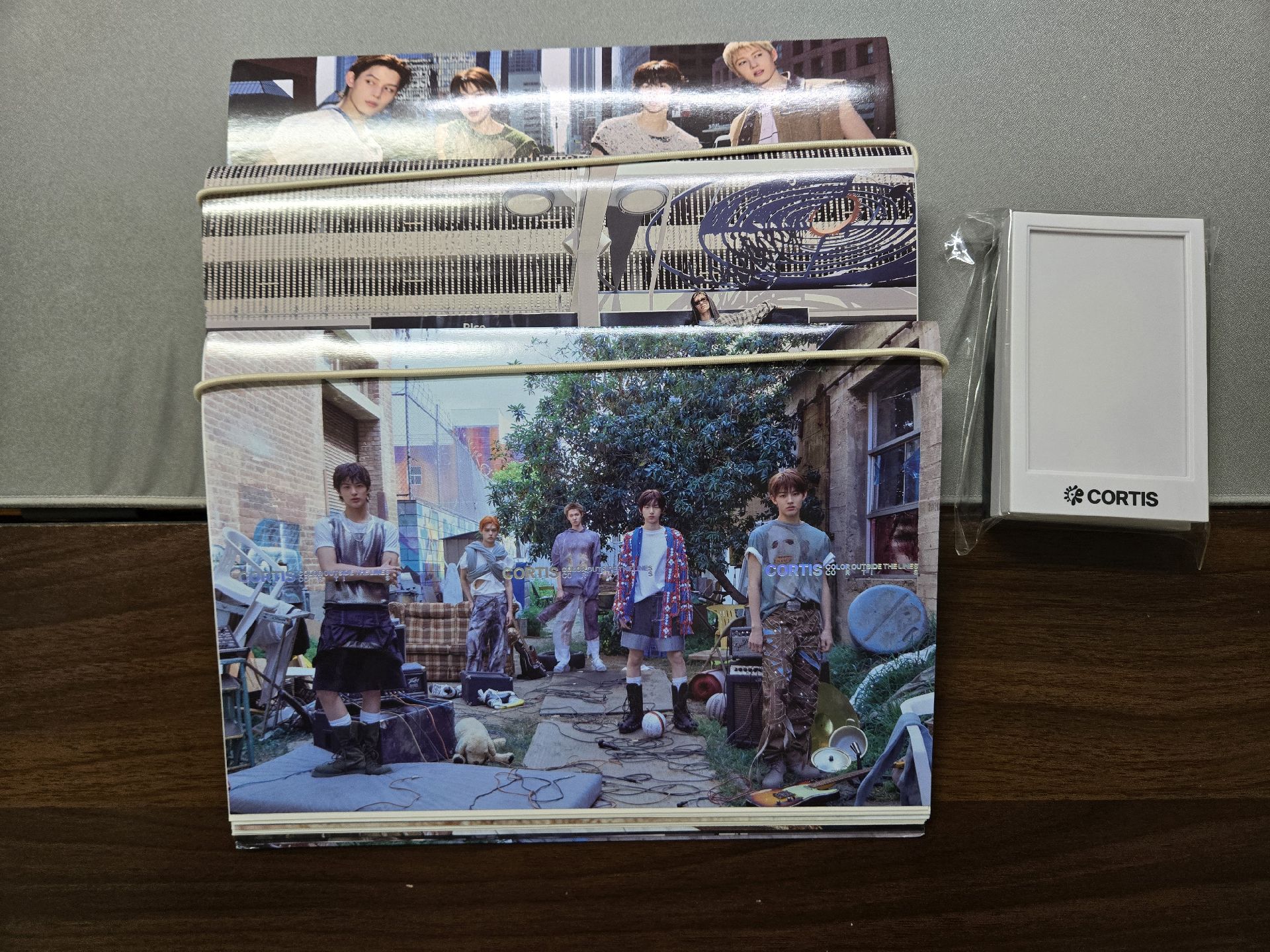 CORTIS 迷一 Scene ver Set 已拆含卡、weverse相框