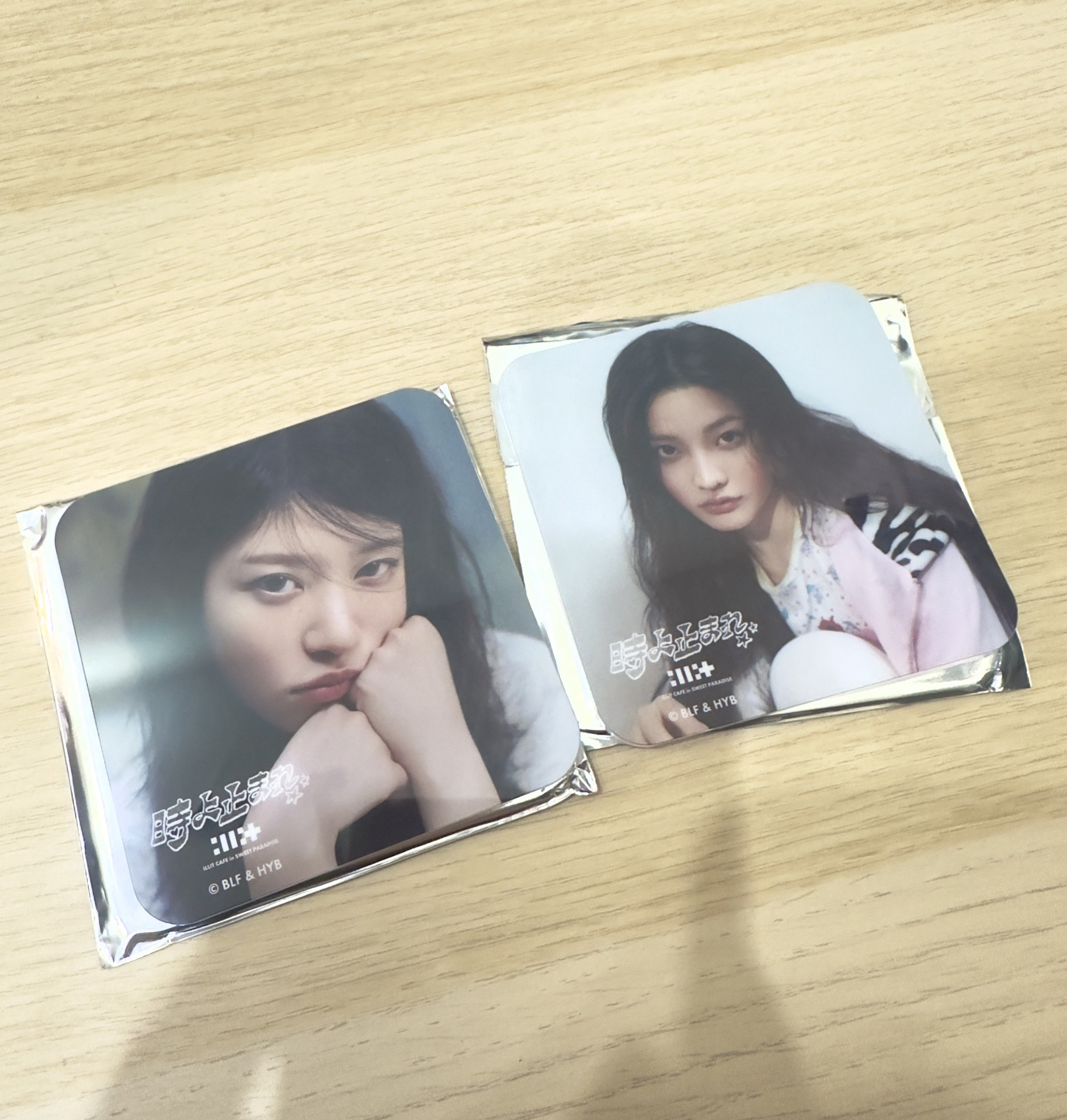 現貨｜illit 咖啡廳快閃週邊 壓克力杯墊