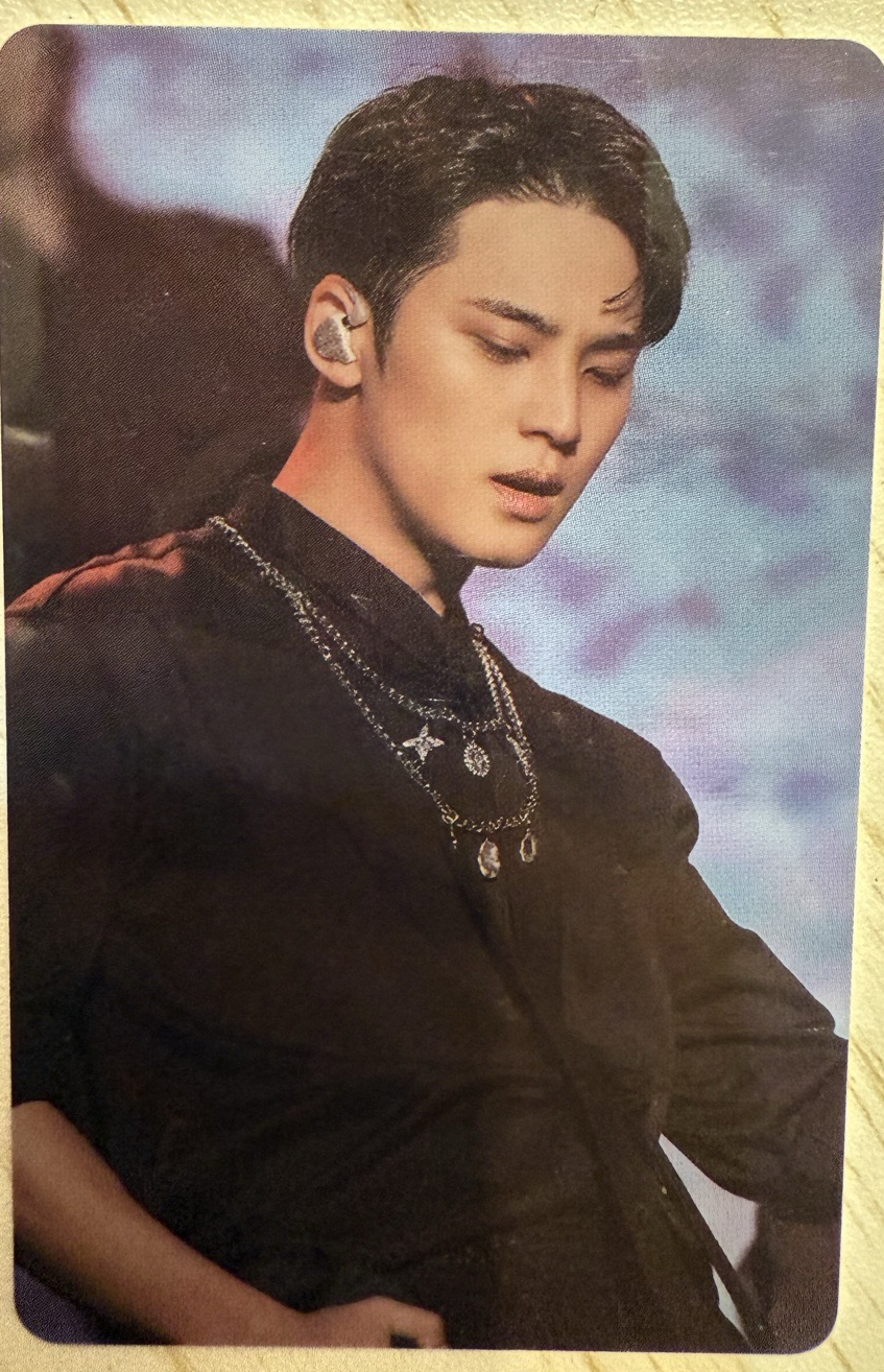 金玟奎 Mingyu FOLLOW Again電影卡