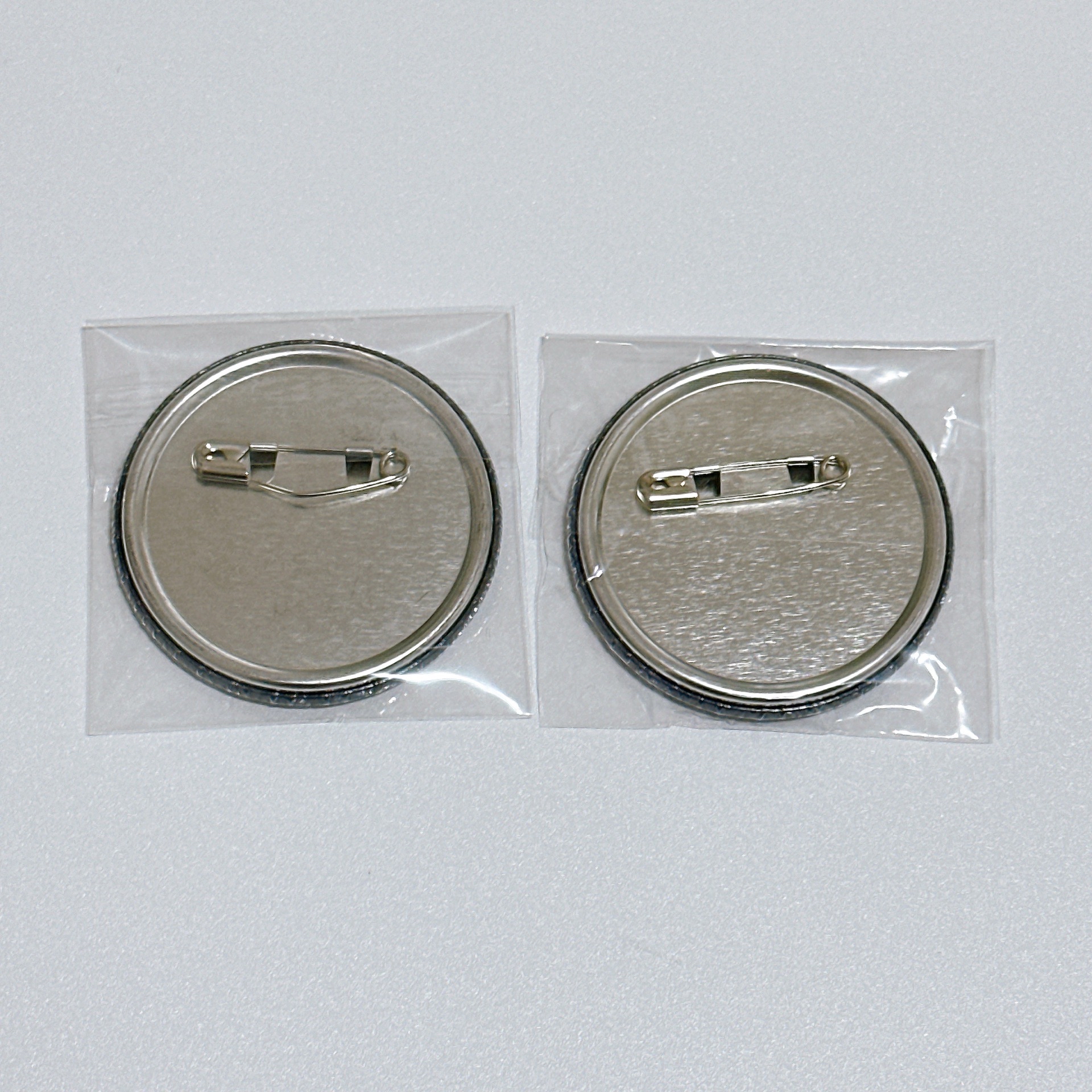 Seventeen 22museum 徽章 尹淨漢