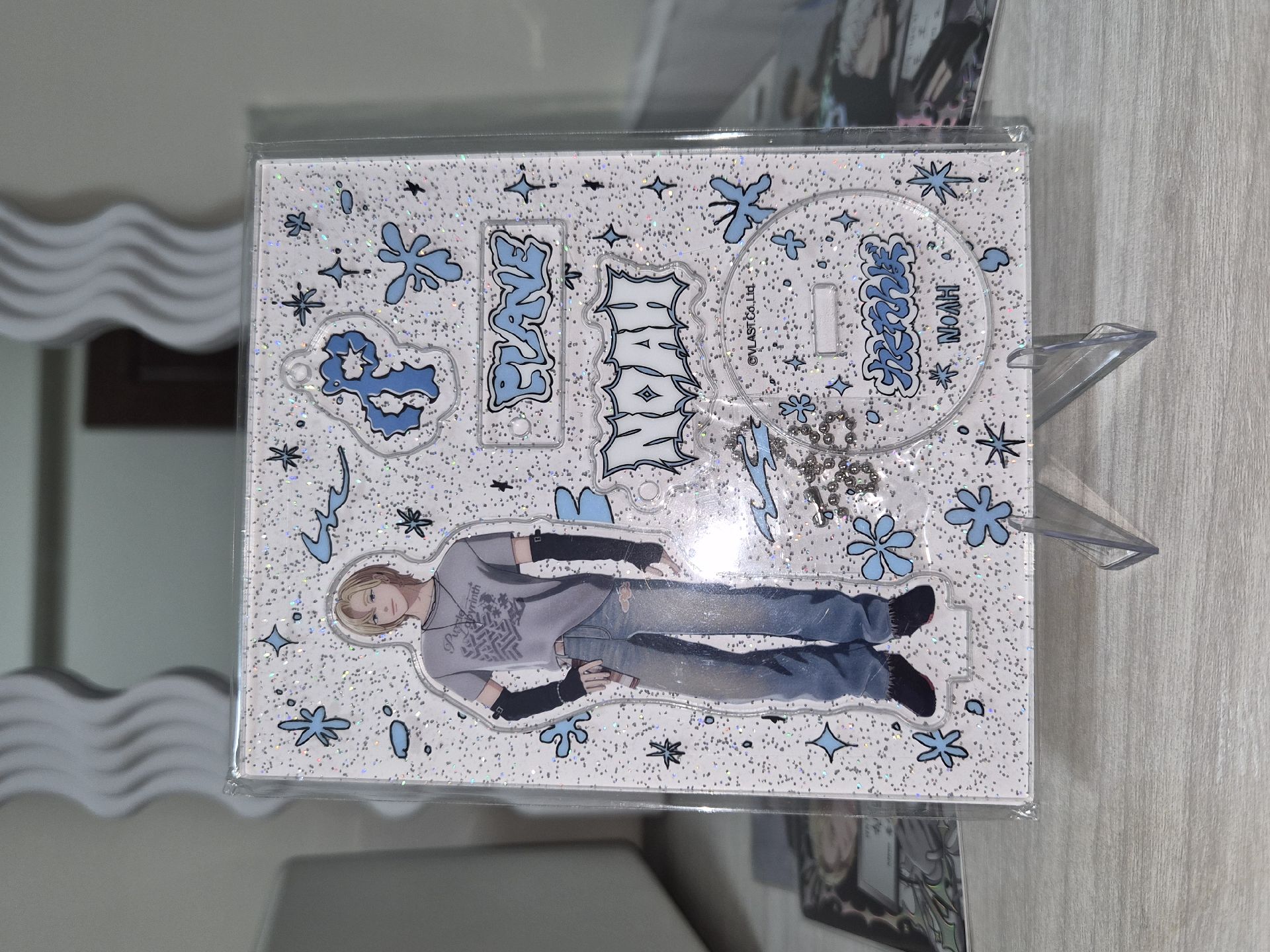 かくれんぼ 立牌 