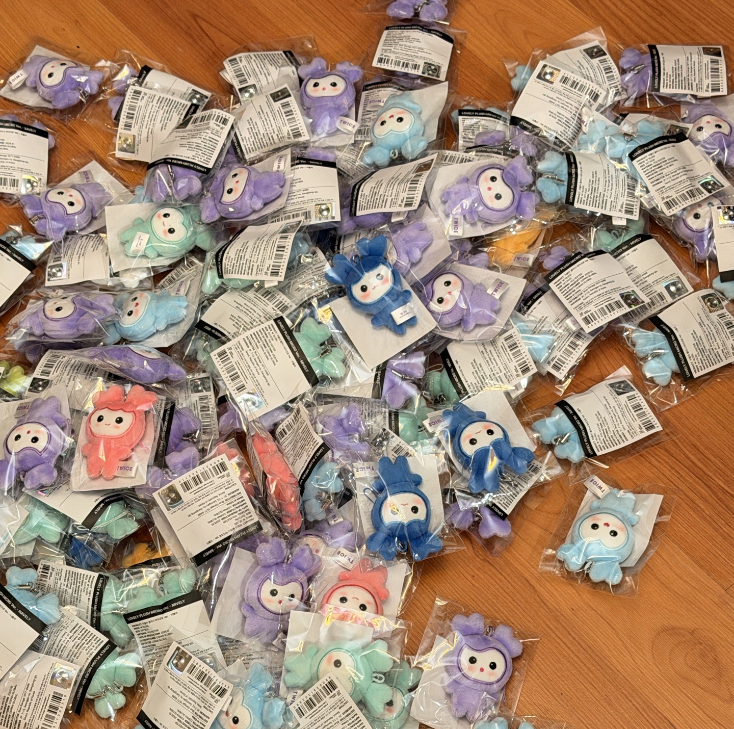 【現貨】Twice 豆豆眼 官方正品 林娜璉 俞定延 Momo Sana 樸志效 Mina 金多賢 孫彩瑛 周子瑜