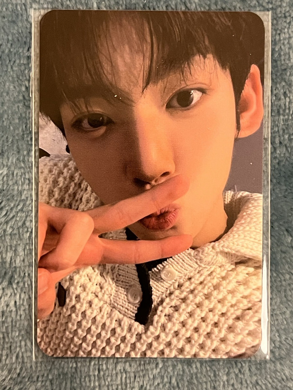 ZB1韓維辰 浪漫皇冠 衣服卡嘟嘴