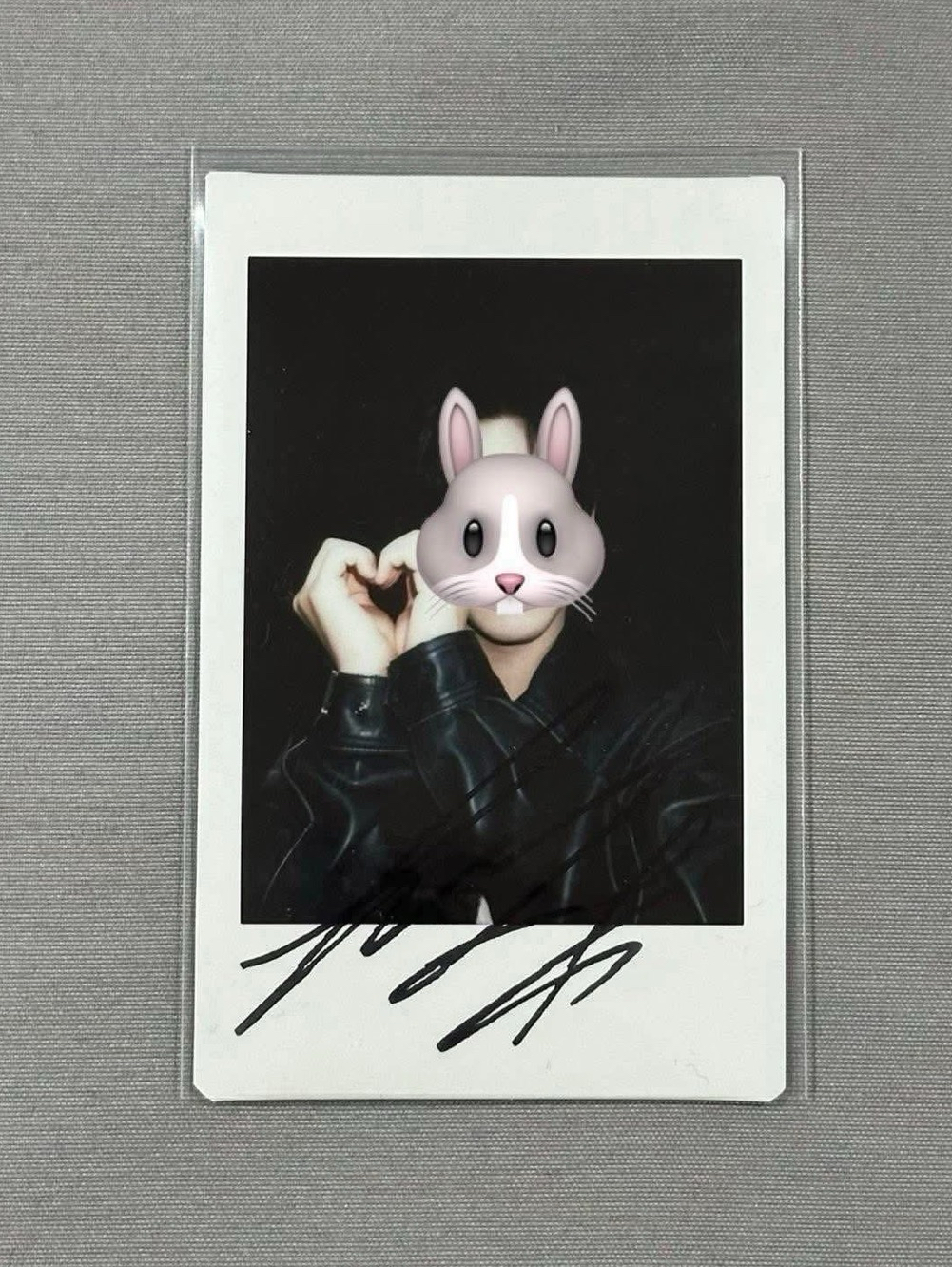 WEi 金曜漢 親簽拍立得