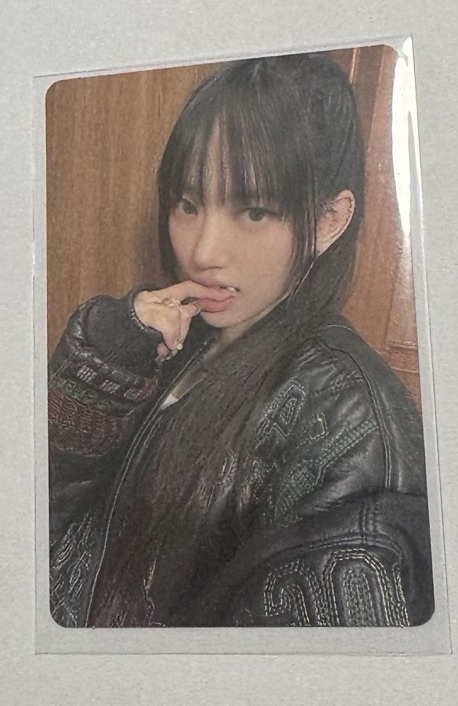 MEOVV 迷一 專輯卡 ver.Grill