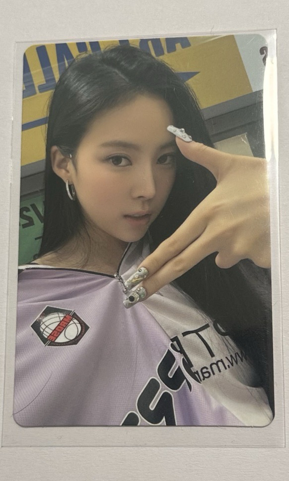 MEOVV 迷一 專輯卡 ver.Grill